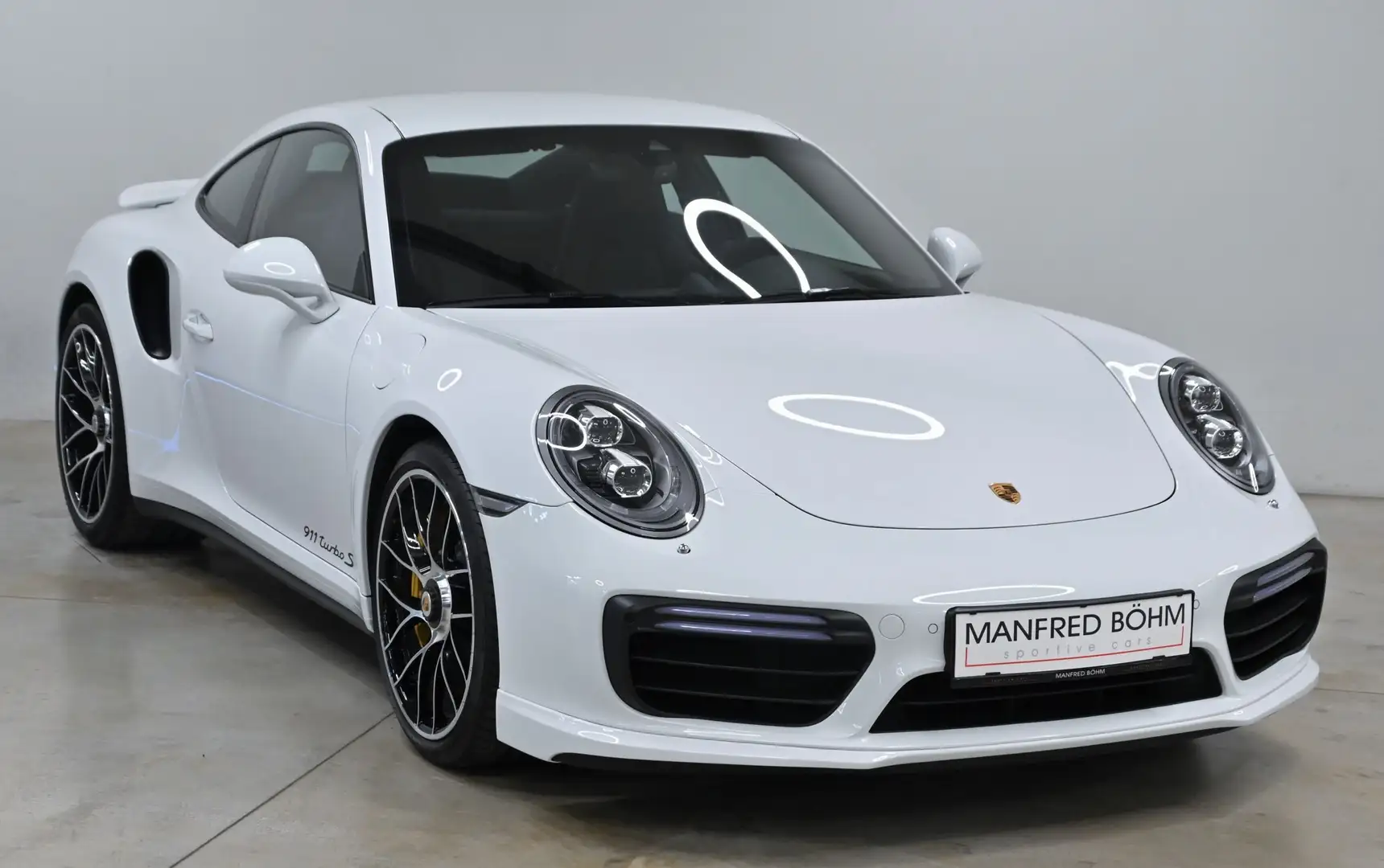 Porsche 991 911 Turbo S Coupe II Modell 991 Weiß - 2