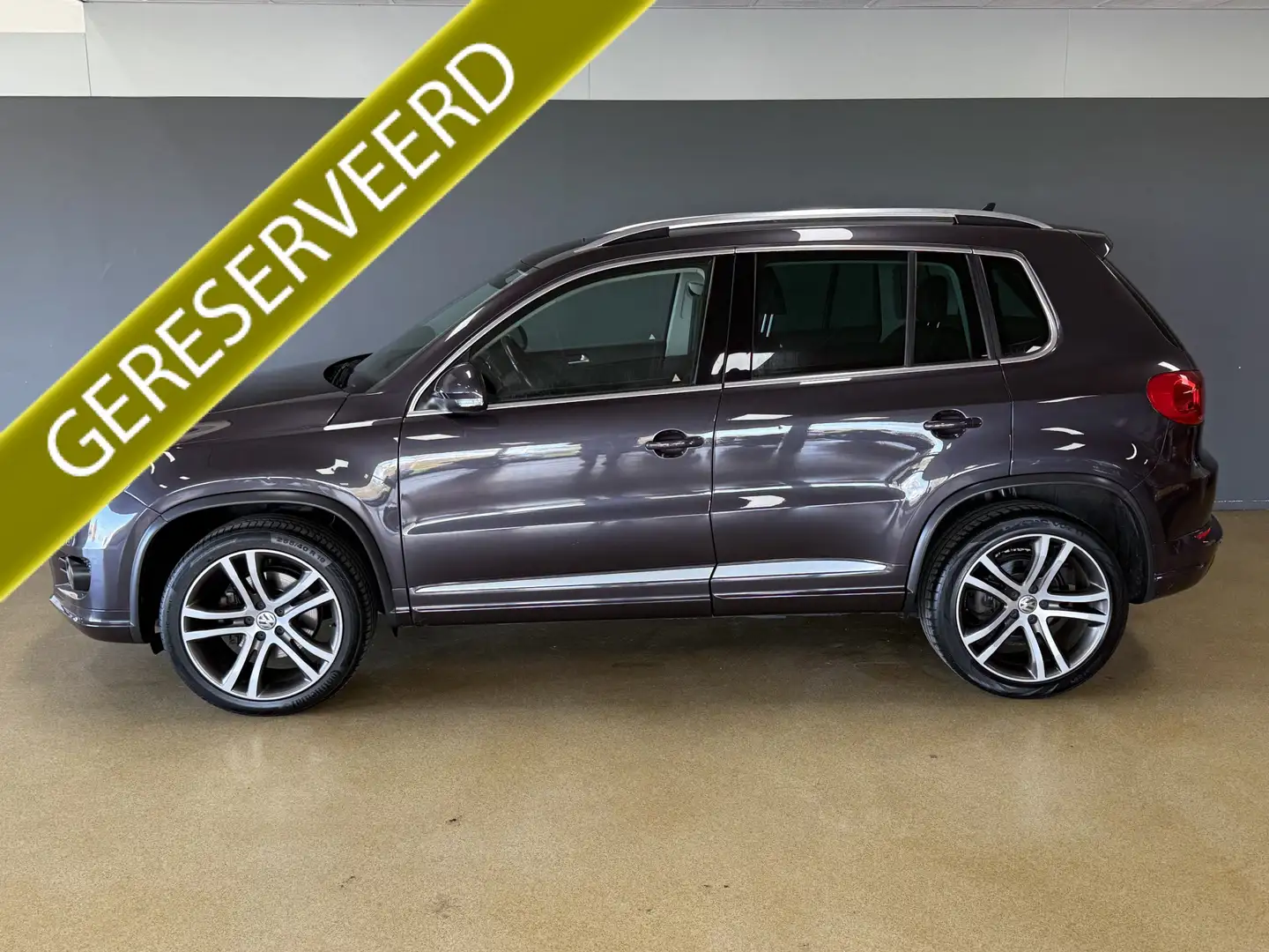 Volkswagen Tiguan 2.0 TSI Sport&Style R-Line | Leder Gris - 2