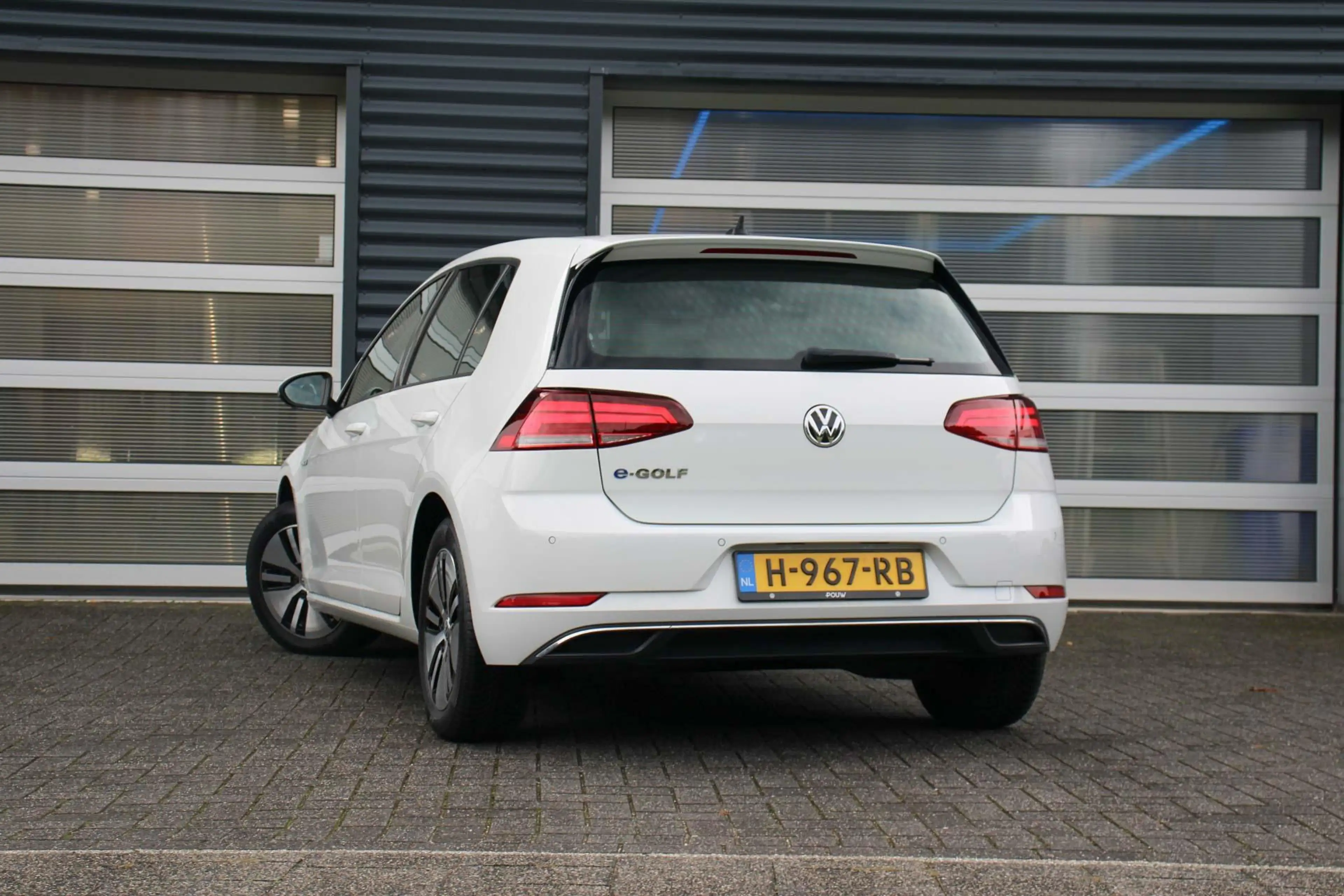 Volkswagen e-Golf 136pk E-DITION 2020 | Keyless | Navigatie | Camera — photo 2