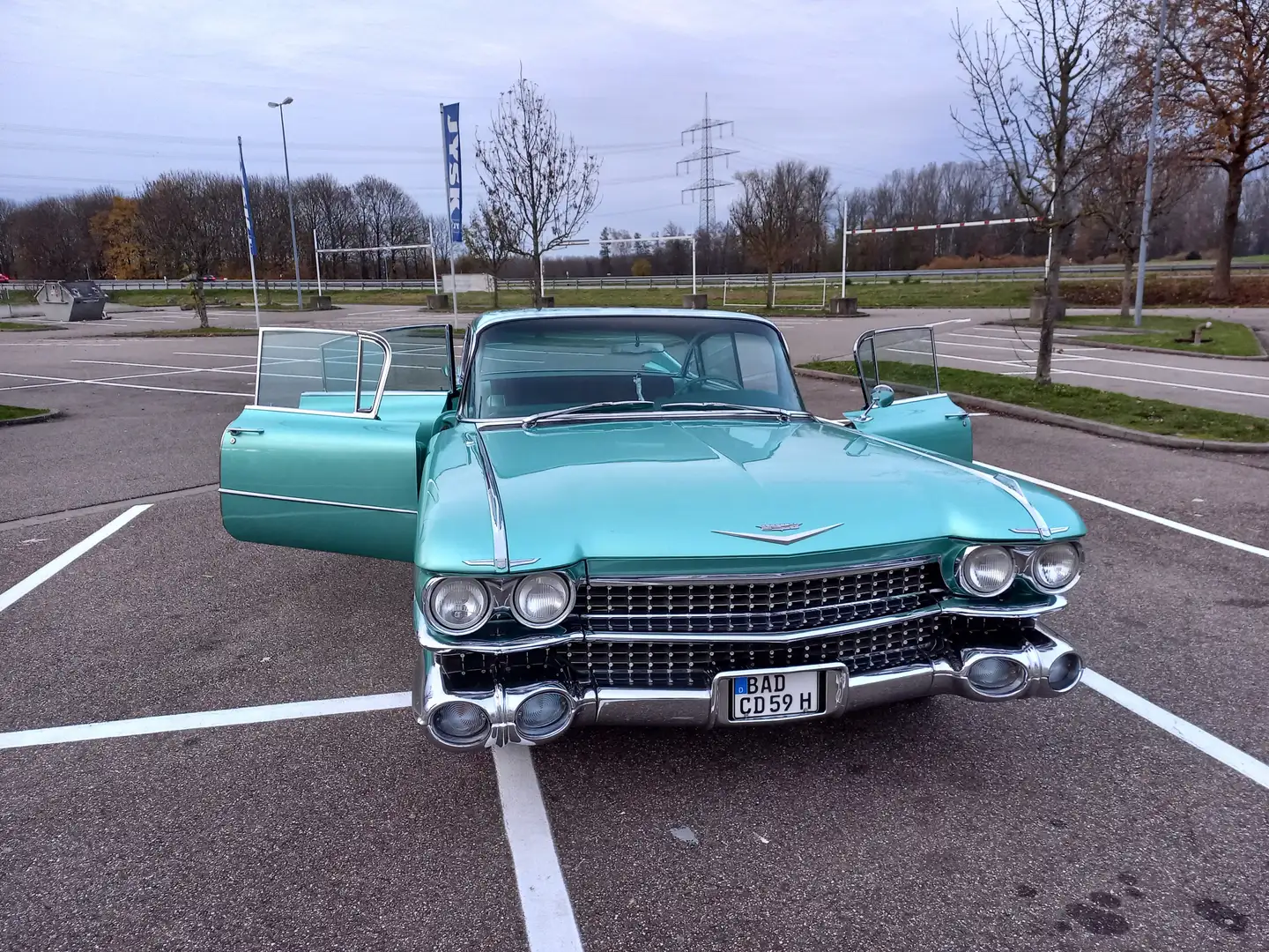 Cadillac Series 62 Sedan Grün - 1