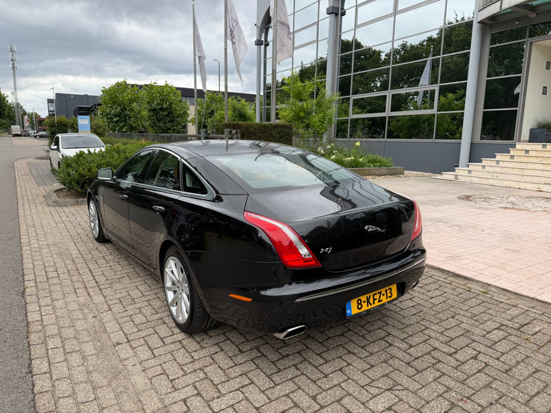 Jaguar XJ 5.0 V8 Portfolio aut,panorama,leer,boekjes — photo 3