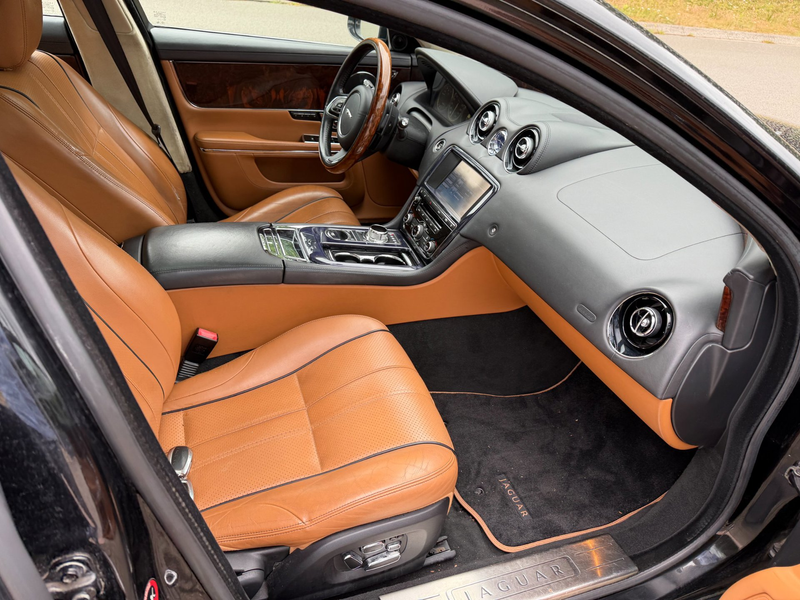 Jaguar XJ 5.0 V8 Portfolio aut,panorama,leer,boekjes — photo 5