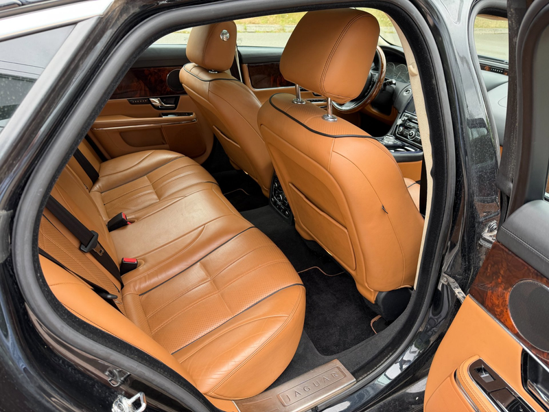 Jaguar XJ 5.0 V8 Portfolio aut,panorama,leer,boekjes — photo 6