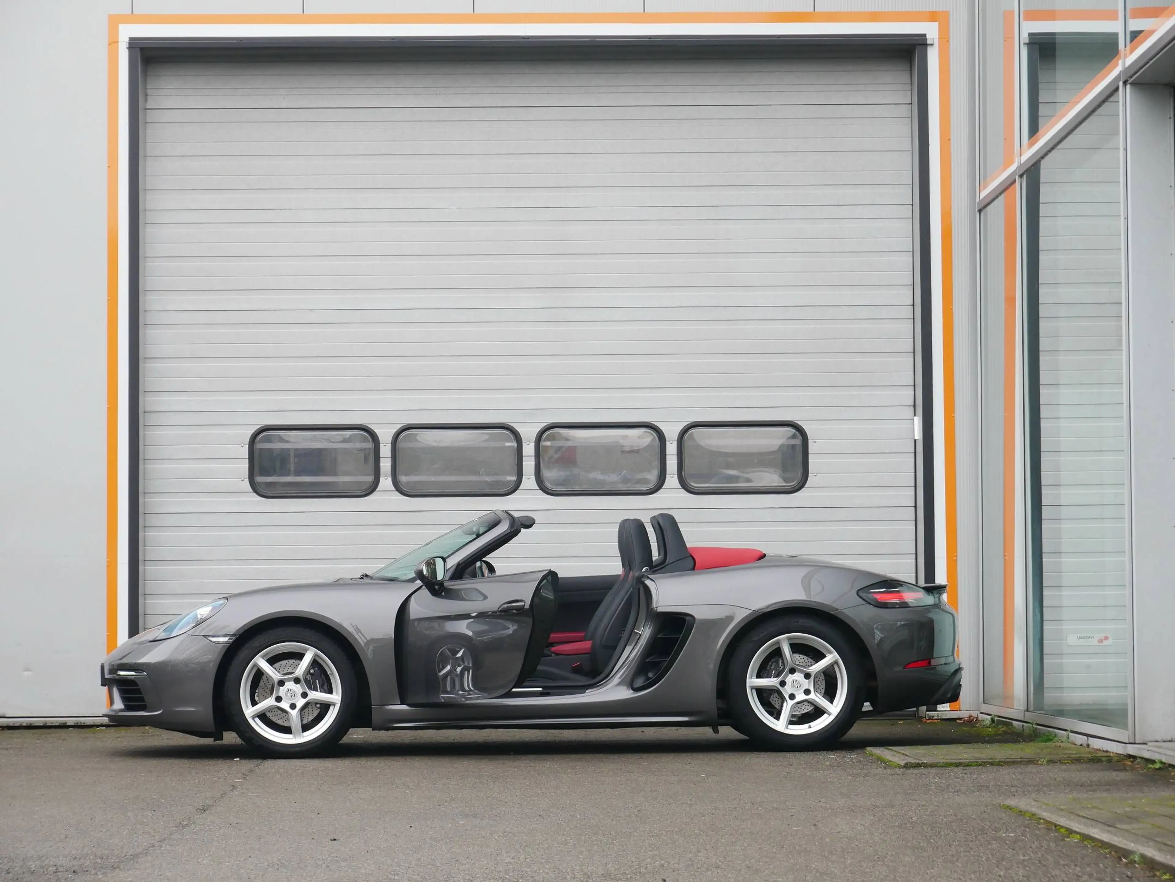 Porsche Boxster 718 PDK 11.000km ACC/BOSE/KEYLESS SPORT EXHAUST — photo 6