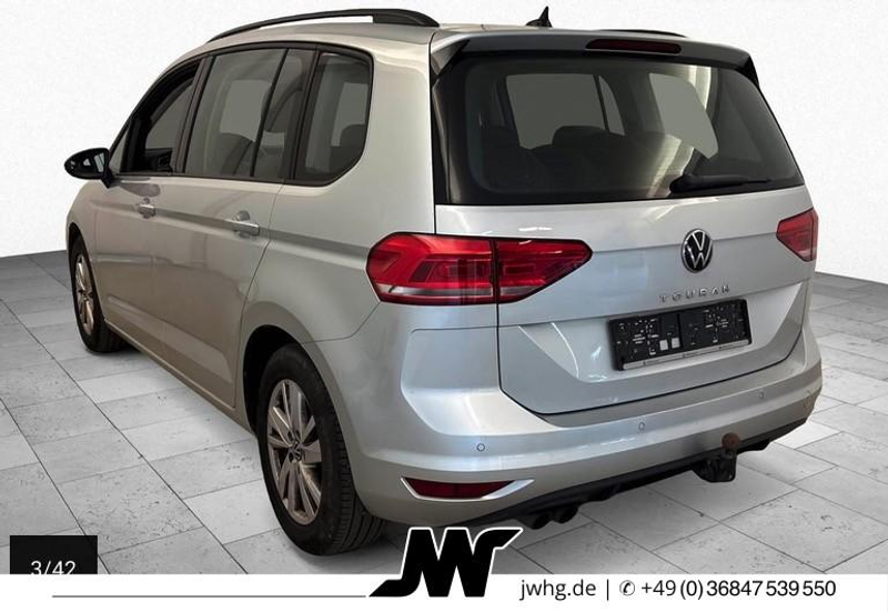 Volkswagen Touran Comfortline 7Sitze ACC AHK DigitalCockpit — photo 5