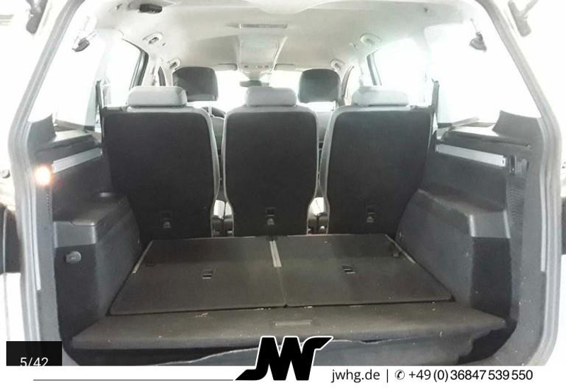 Volkswagen Touran Comfortline 7Sitze ACC AHK DigitalCockpit — photo 6