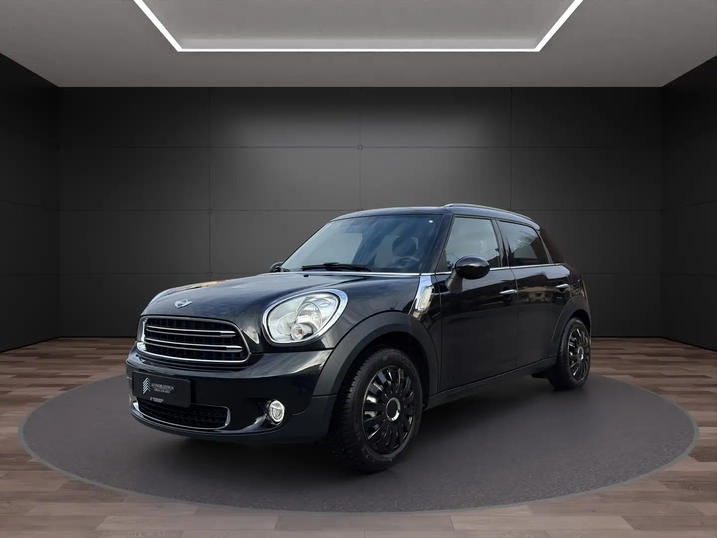 MINI One Countryman One Schwarz - 1