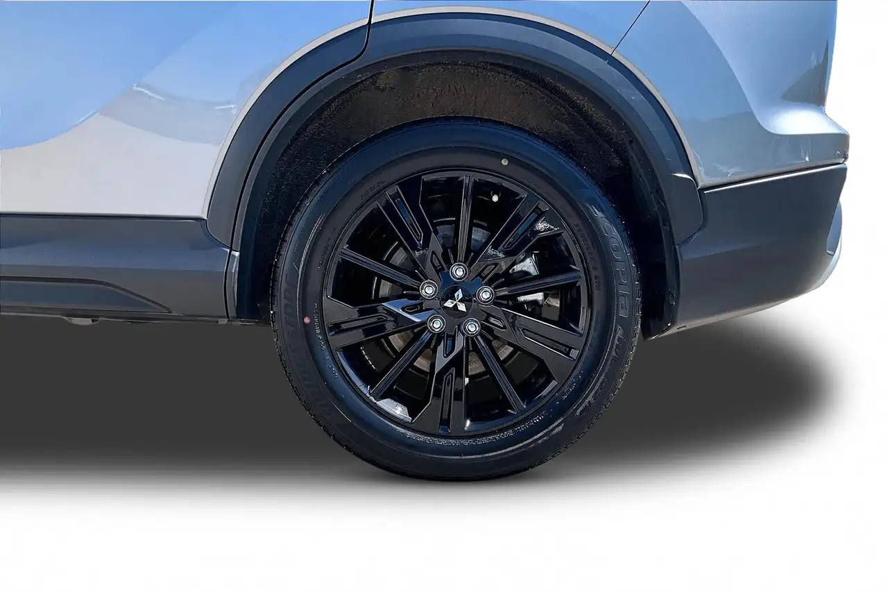 Mitsubishi Eclipse Cross photo Mitsubishi Eclipse Cross