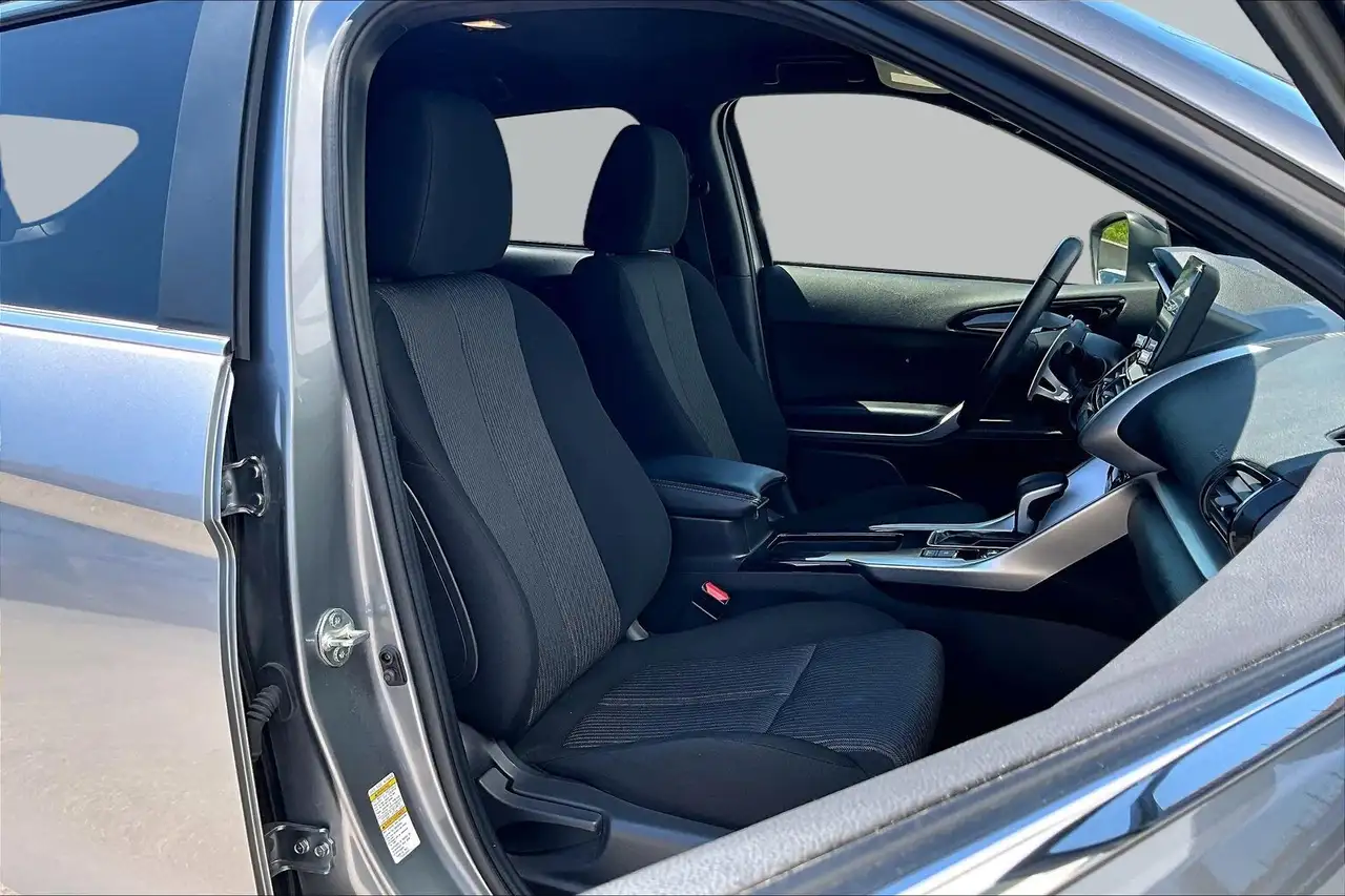 Mitsubishi Eclipse Cross photo Mitsubishi Eclipse Cross