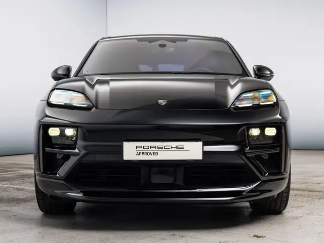 Porsche Macan view 7