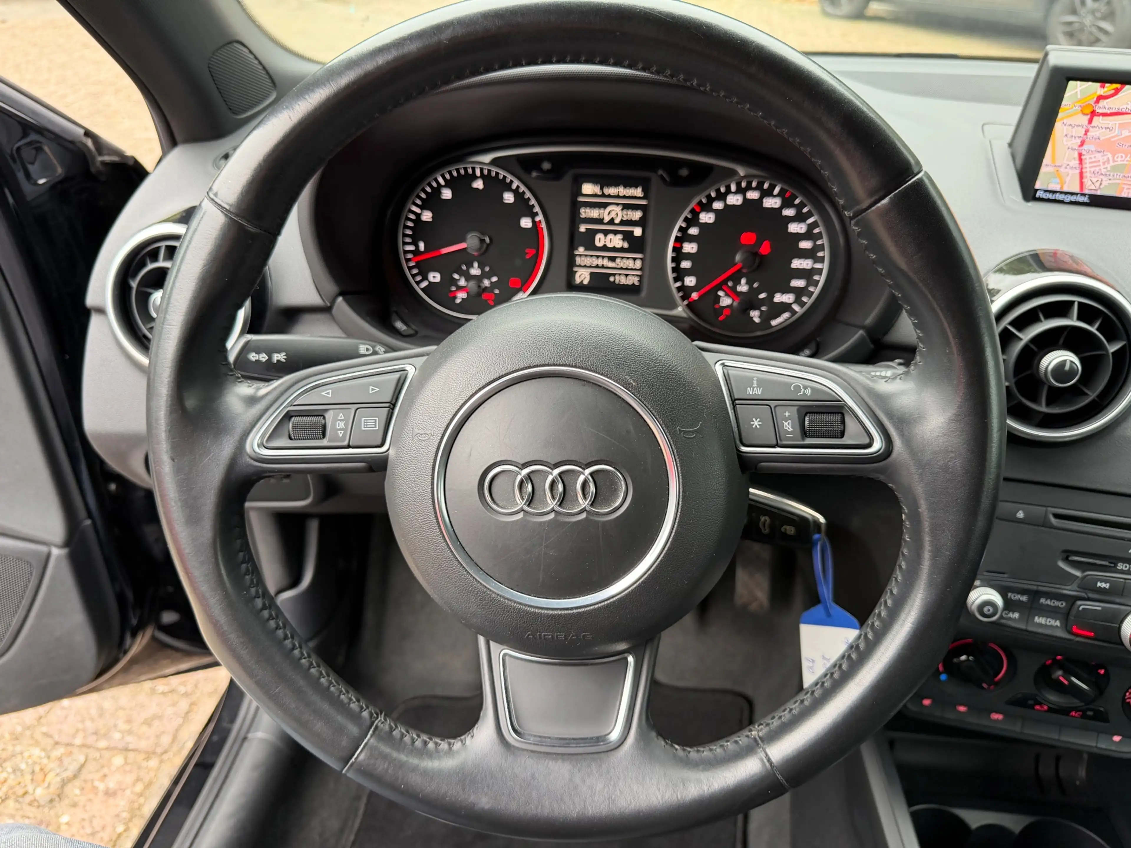 Audi A1 SPORTBACK 1.2 TFSI Attraction*5DRS*NAVI*PDC*STOELV — photo 15