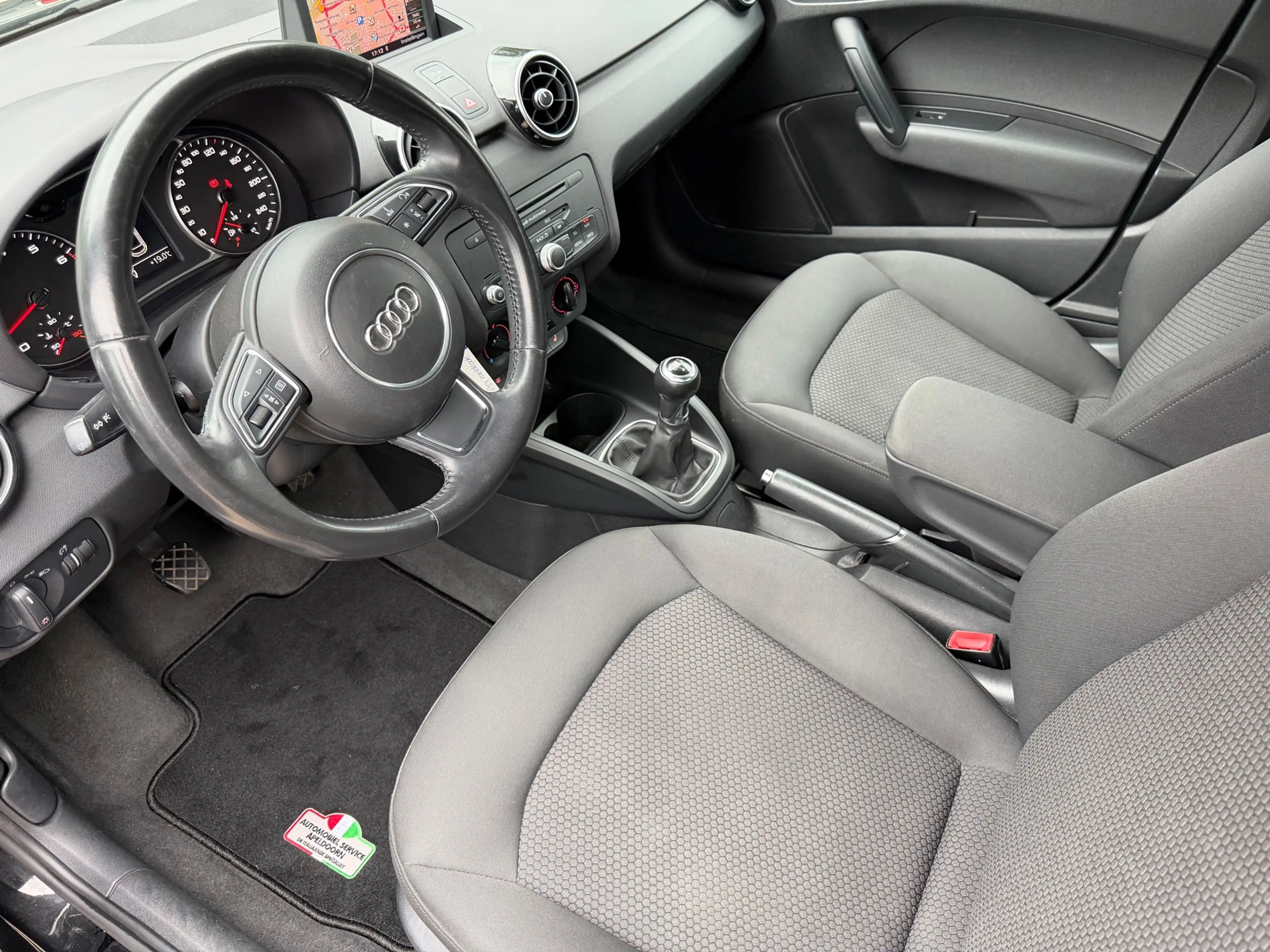 Audi A1 SPORTBACK 1.2 TFSI Attraction*5DRS*NAVI*PDC*STOELV — photo 12