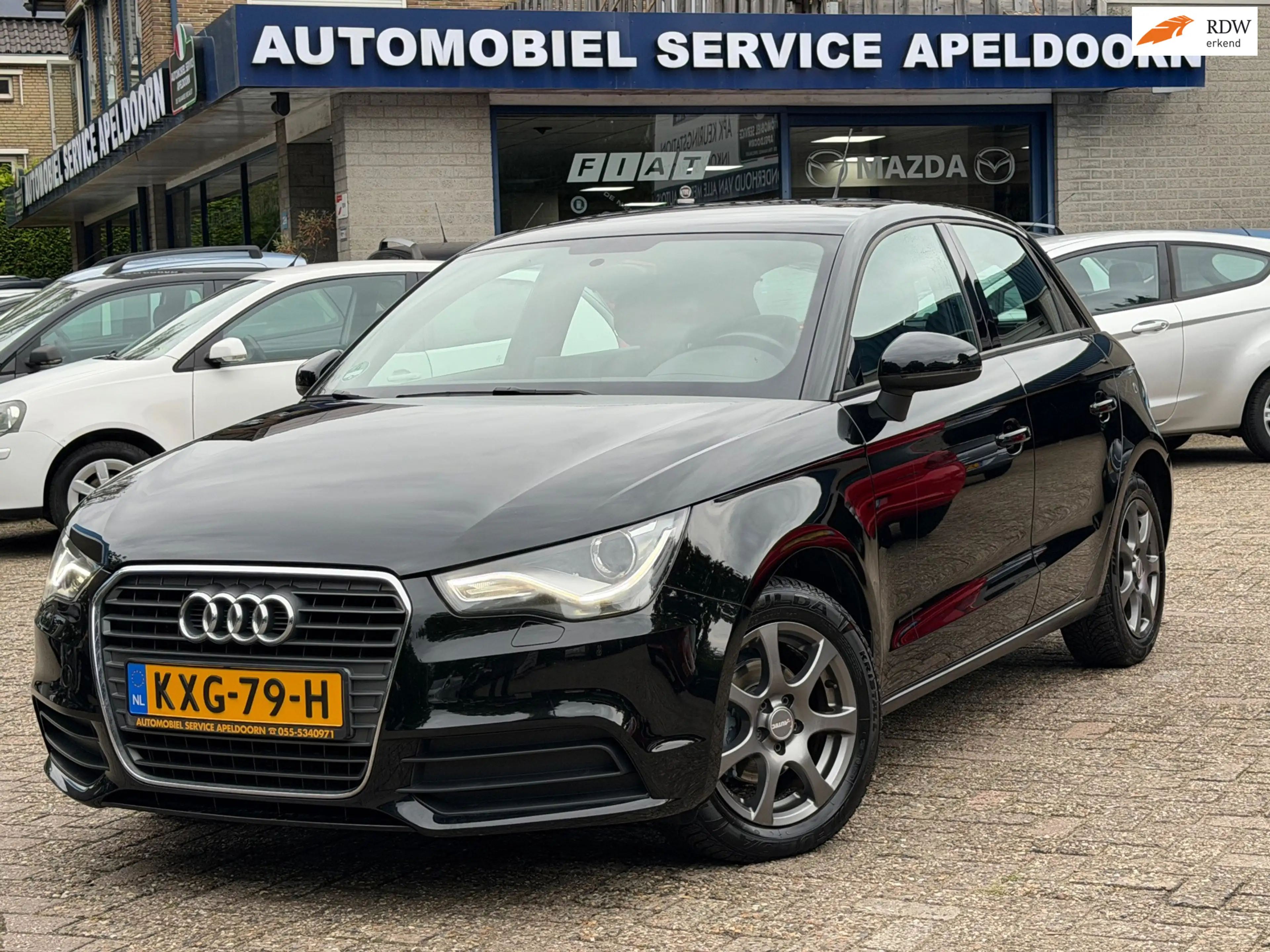 Audi A1 SPORTBACK 1.2 TFSI Attraction*5DRS*NAVI*PDC*STOELV