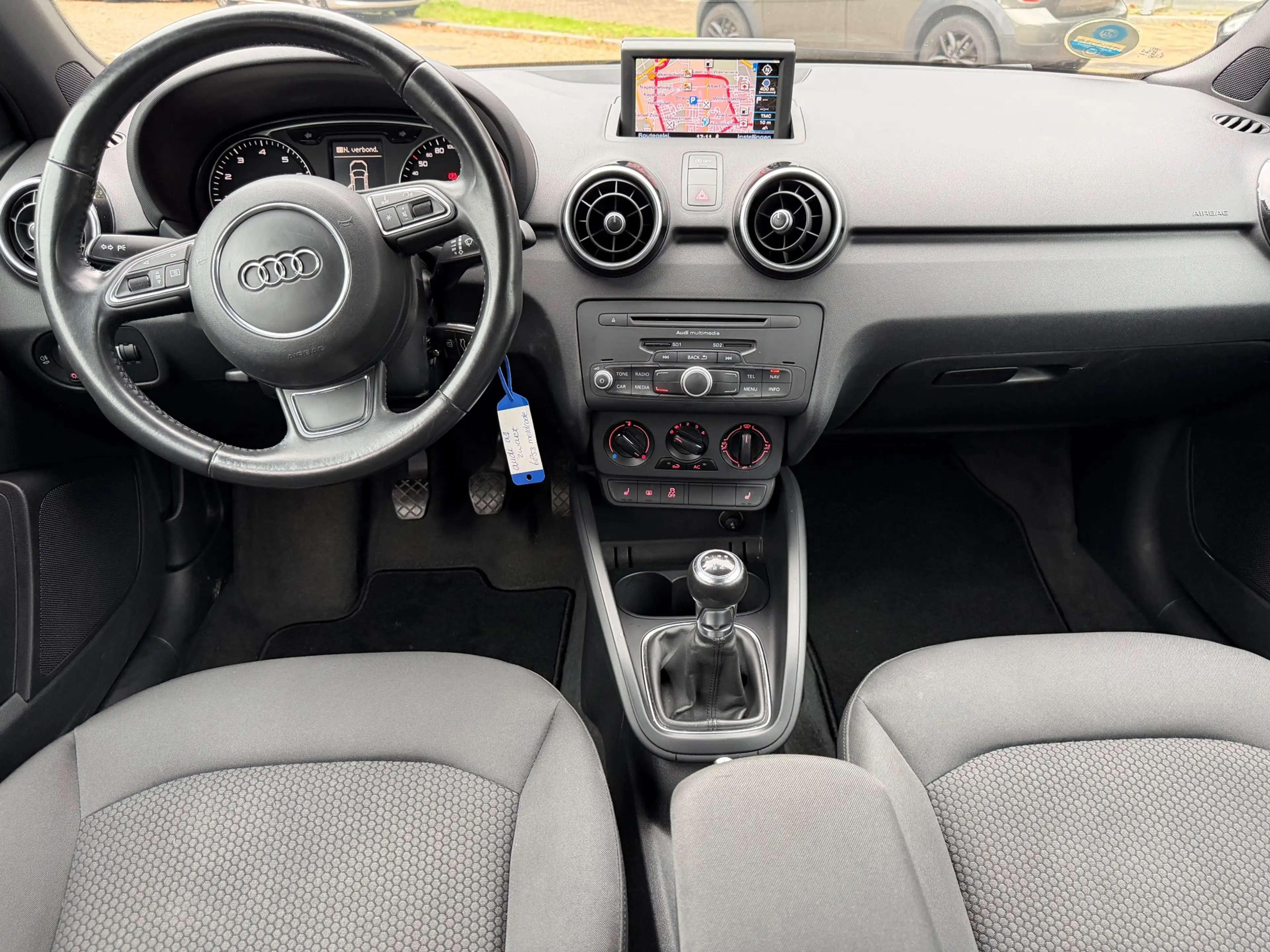 Audi A1 SPORTBACK 1.2 TFSI Attraction*5DRS*NAVI*PDC*STOELV — photo 10