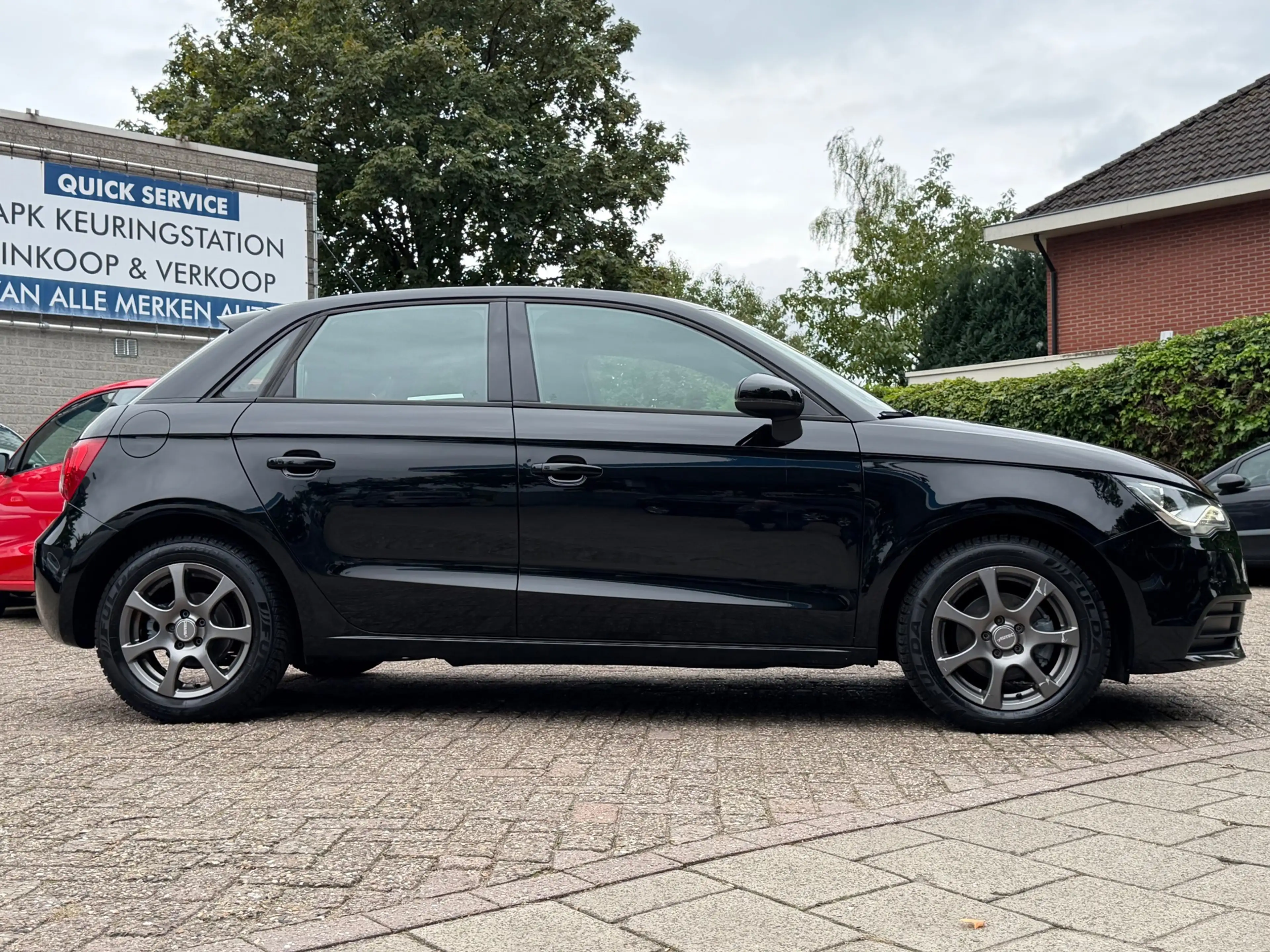 Audi A1 SPORTBACK 1.2 TFSI Attraction*5DRS*NAVI*PDC*STOELV — photo 4