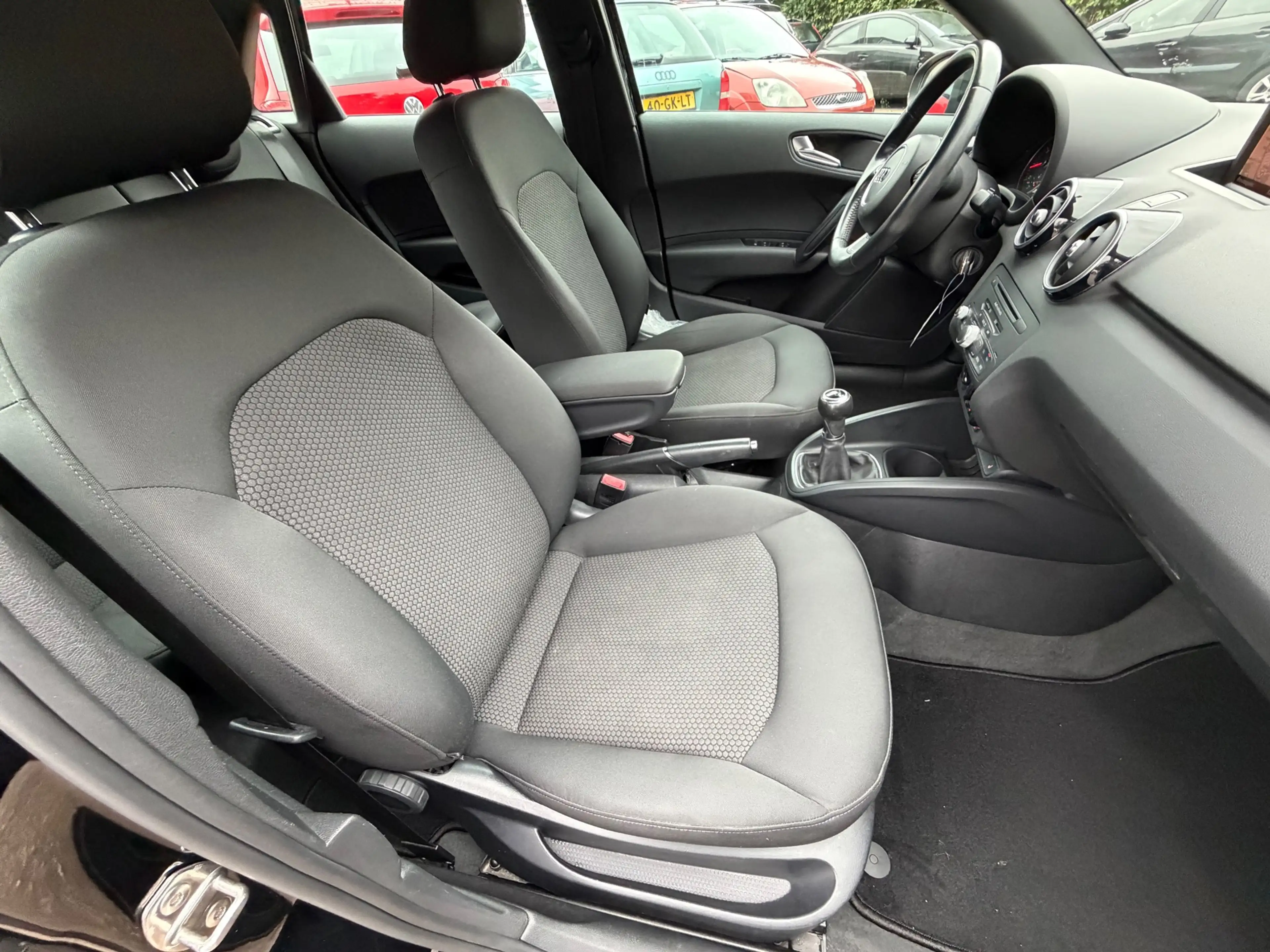 Audi A1 SPORTBACK 1.2 TFSI Attraction*5DRS*NAVI*PDC*STOELV — photo 18