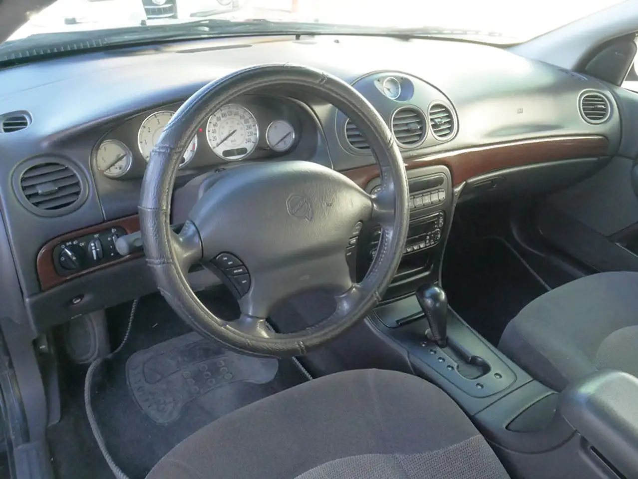 Chrysler 300 M 2.7 V6 24V, foto 11