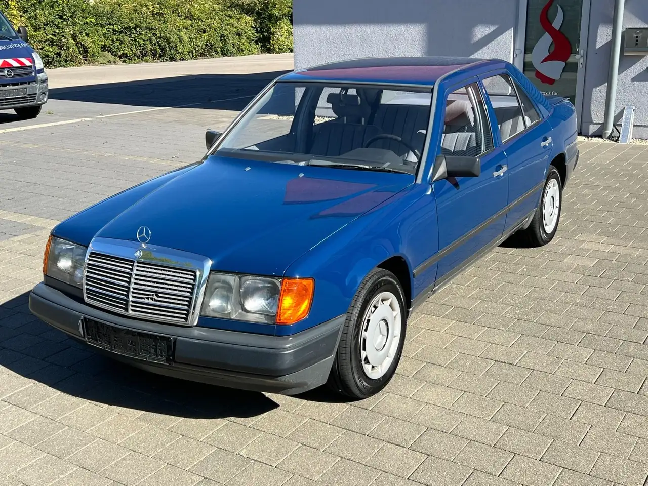 Mercedes-Benz E 200 W124 * H-Zulassung * TÜV Neu * 1 Hand !, foto 9