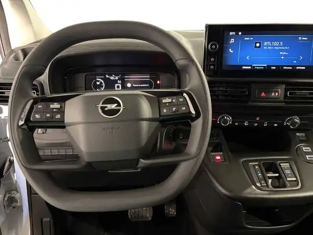 Opel Combo view 14