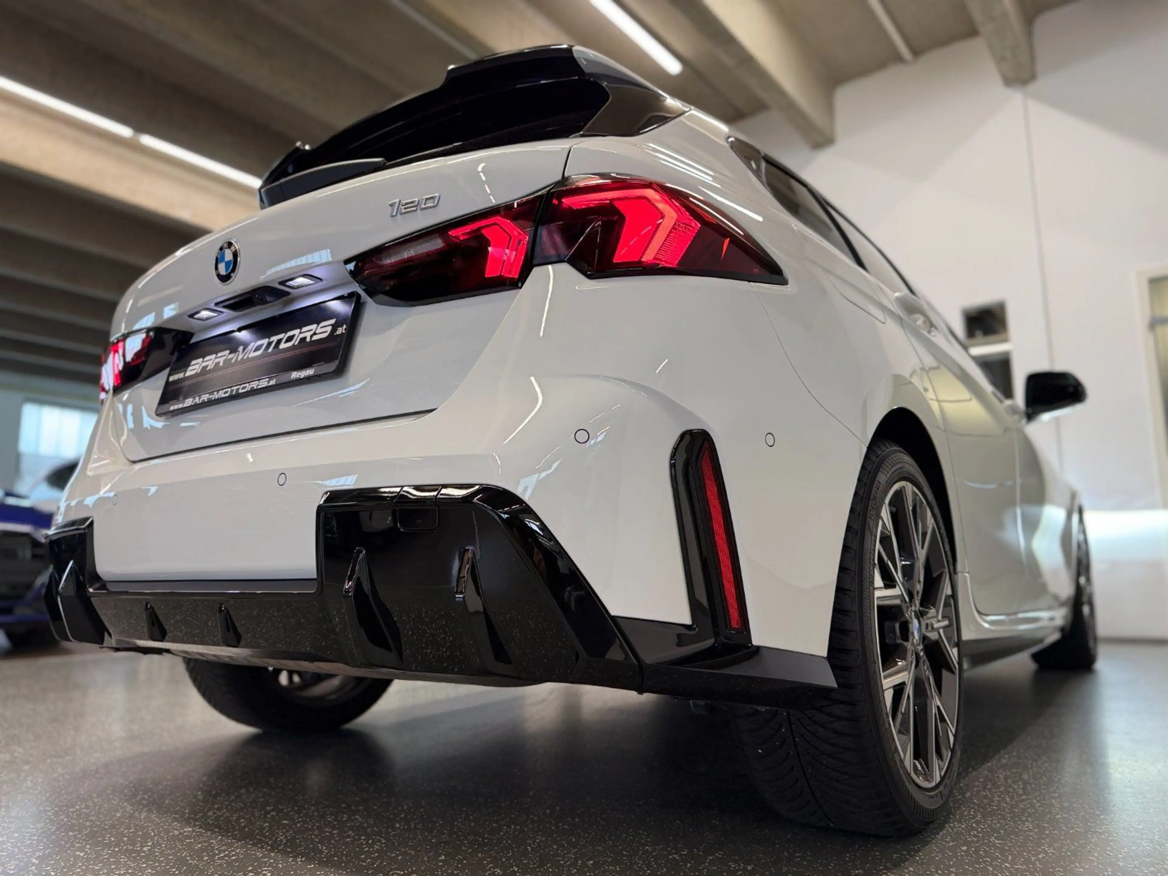 BMW 120 - 120*M-SPORT*LANE*ACC*H&K*KAMERA*MASSAGE*STA — photo 15