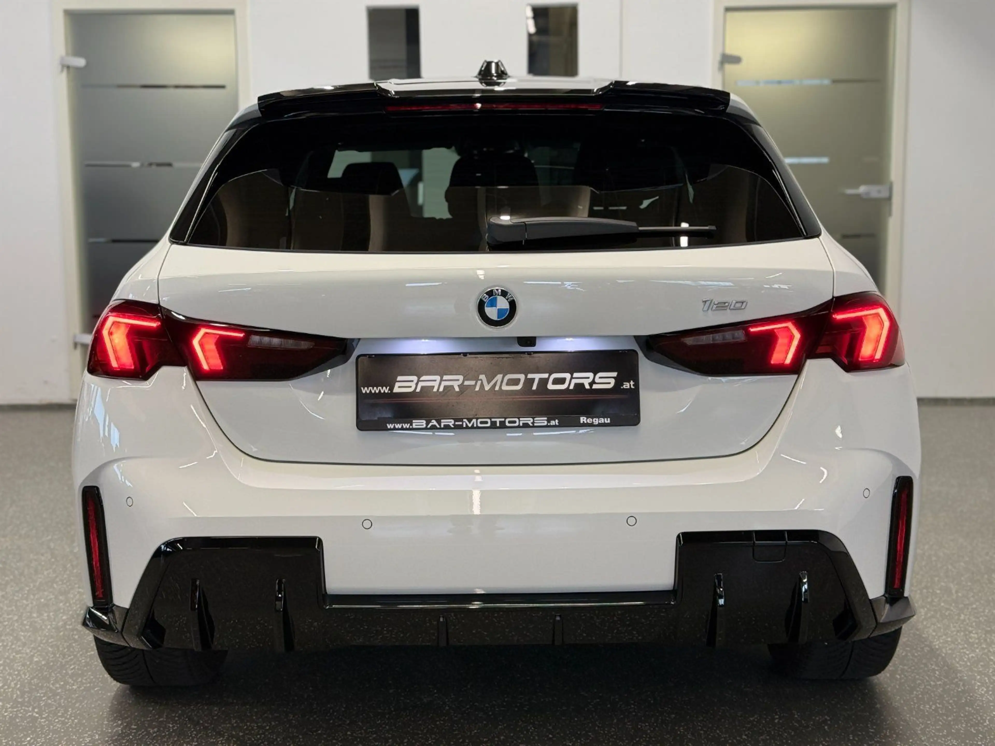 BMW 120 - 120*M-SPORT*LANE*ACC*H&K*KAMERA*MASSAGE*STA — photo 6