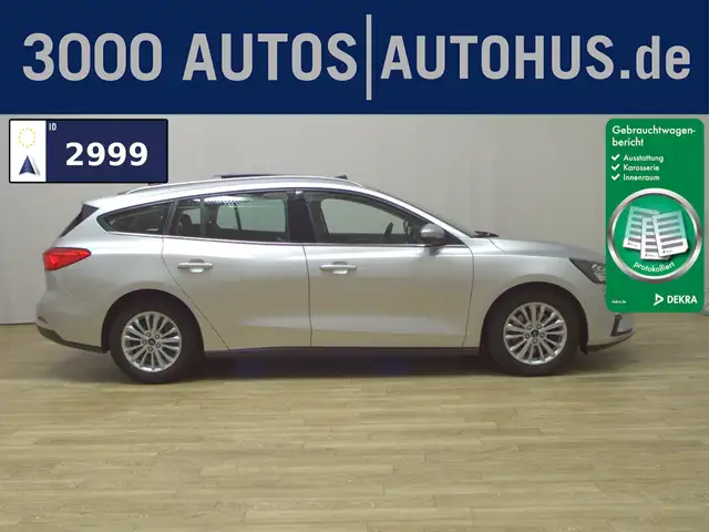 Ford Focus Turnier 2.0 EB Titanium Navi Pano Sthzg