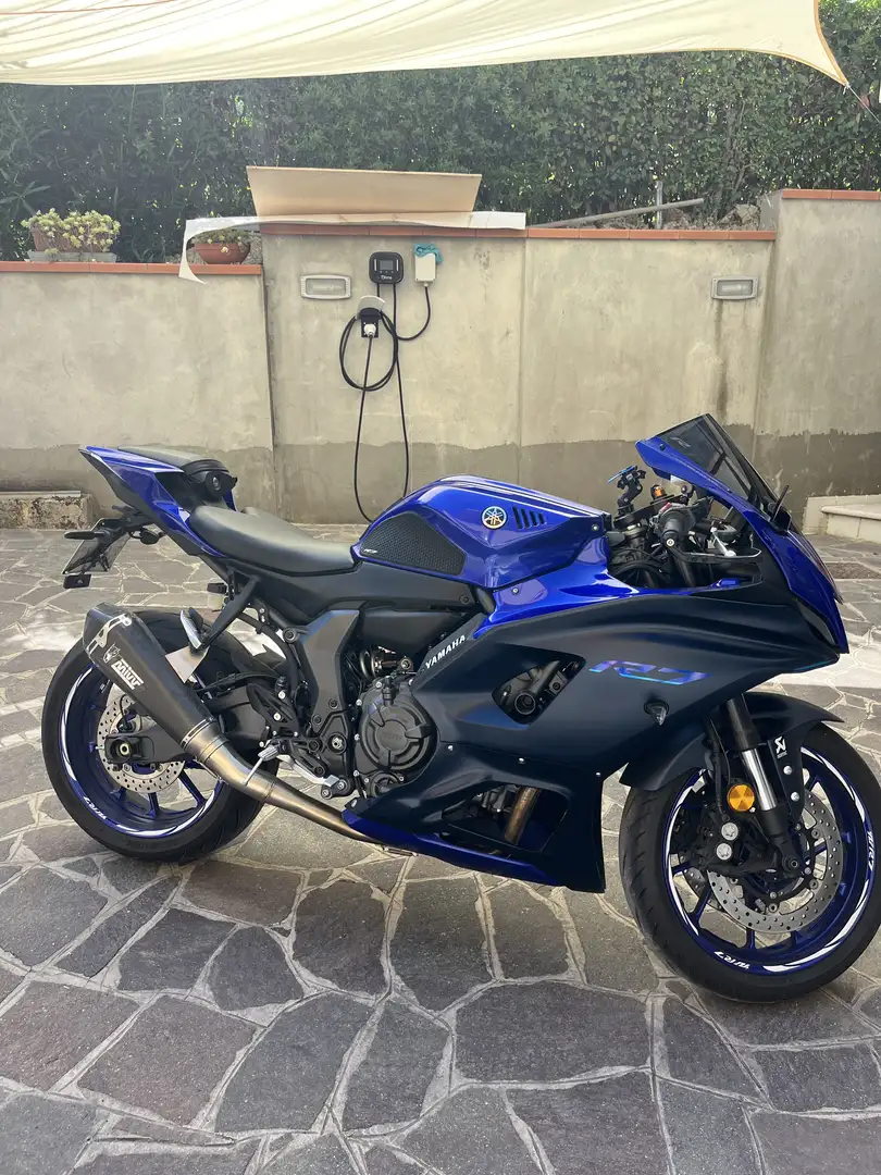 Yamaha YZF-R7 - 1