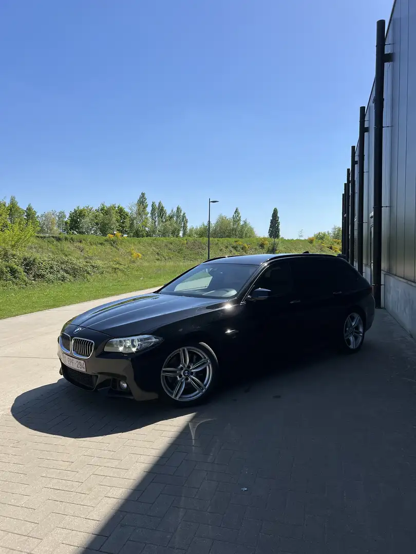 BMW 530 530d Touring Sport-Aut. - 1