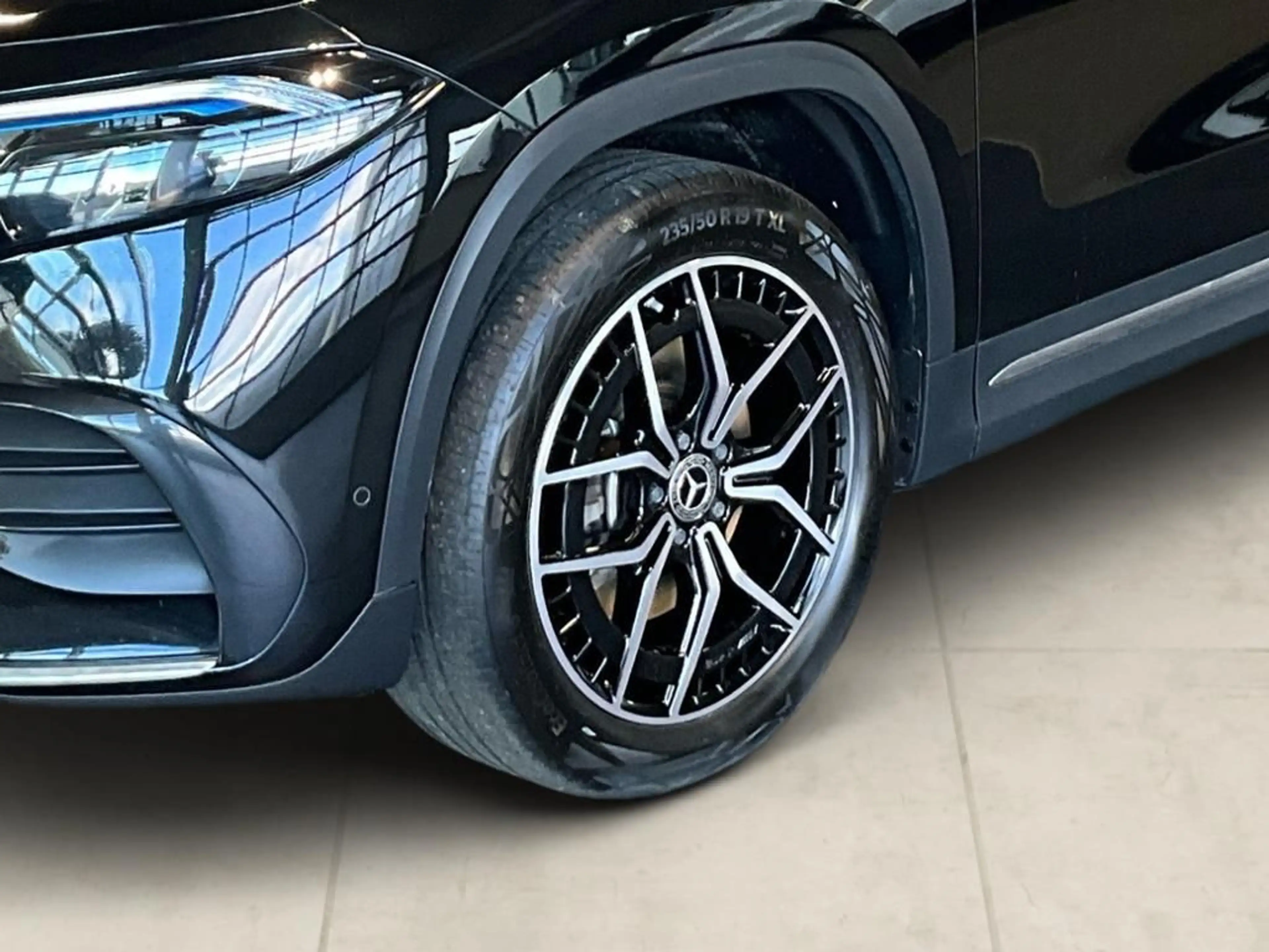 Mercedes-Benz EQA 250+ AMG Line ACC AUT HUD Kam. KeyLess LED — photo 3