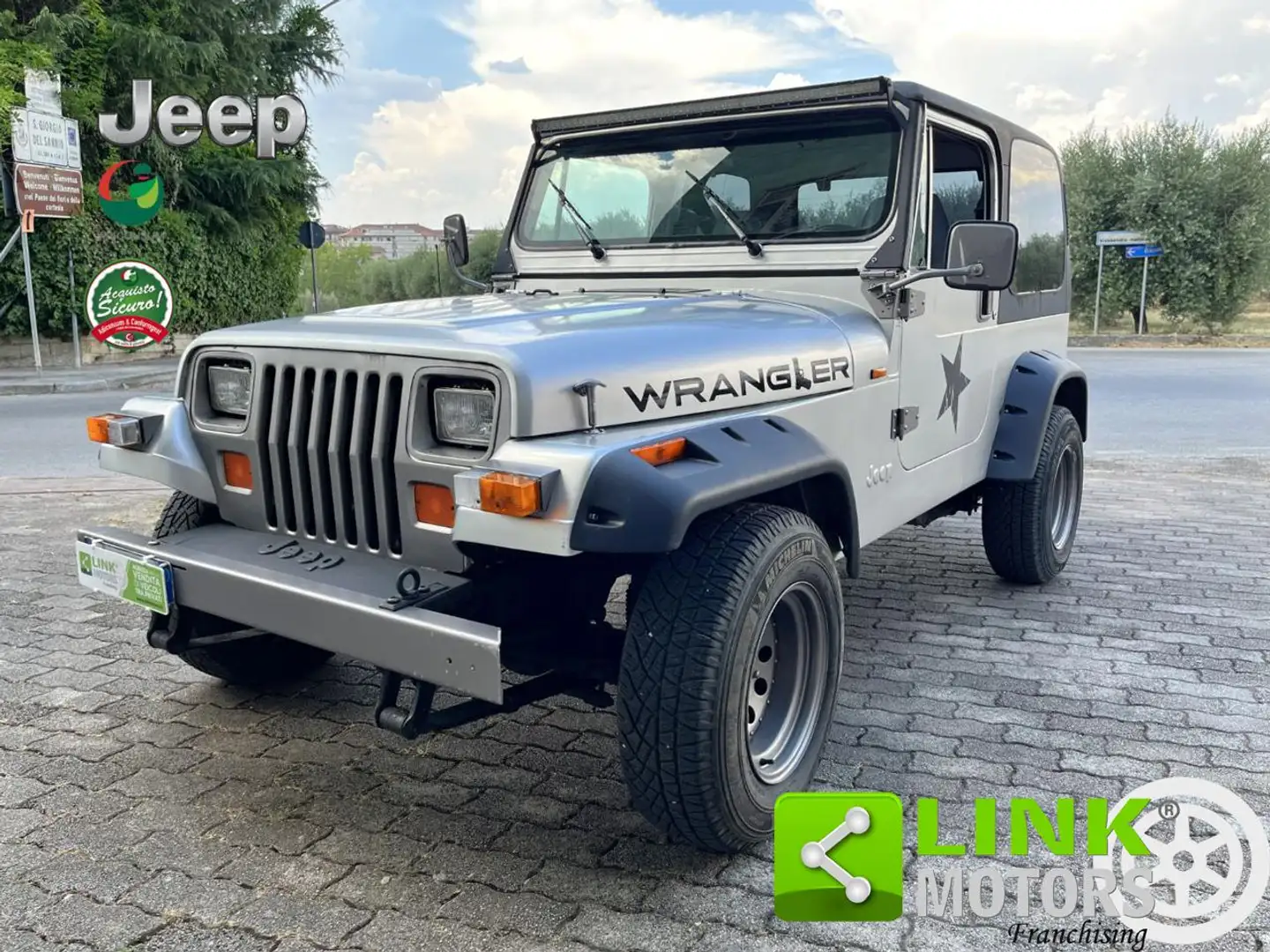 Jeep Wrangler 2.5 i 103 cv Laredo GPL Grigio - 1