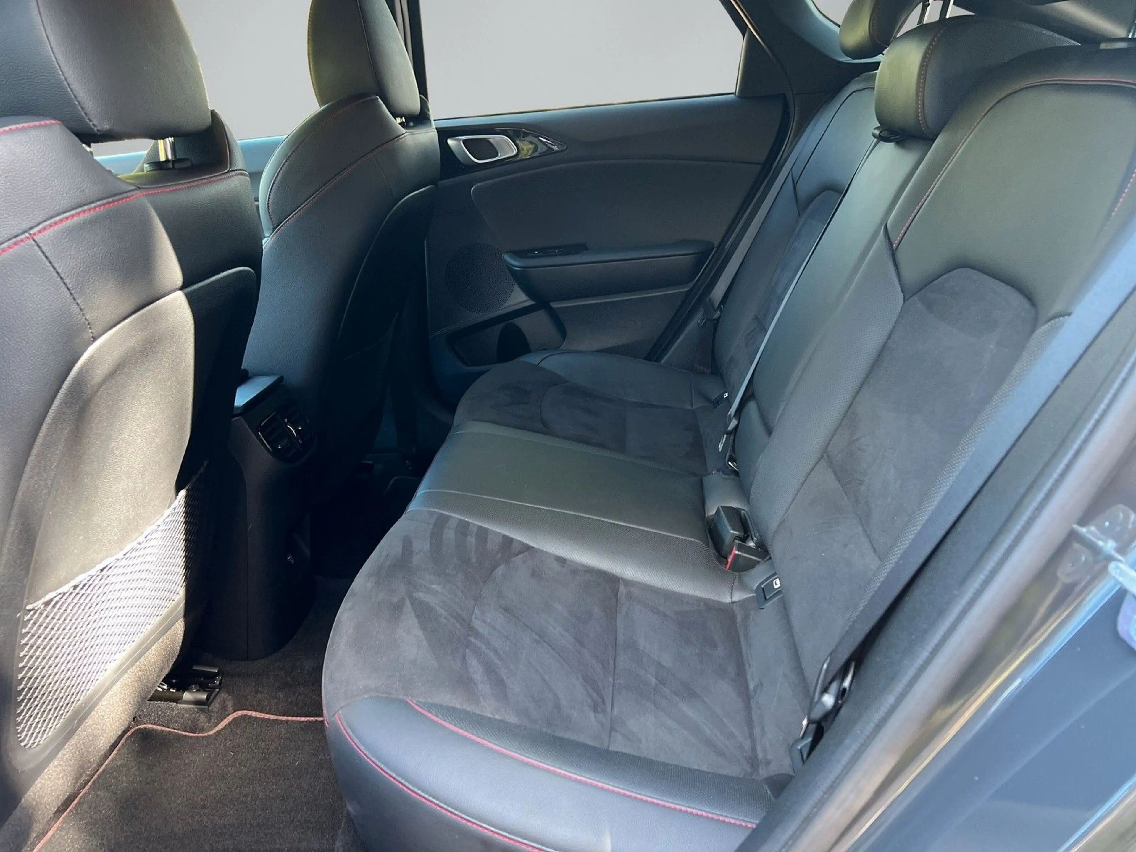 Kia ProCeed / pro_cee'd GT LED/JBL/1HAND/ACC/SPURH. — photo 13