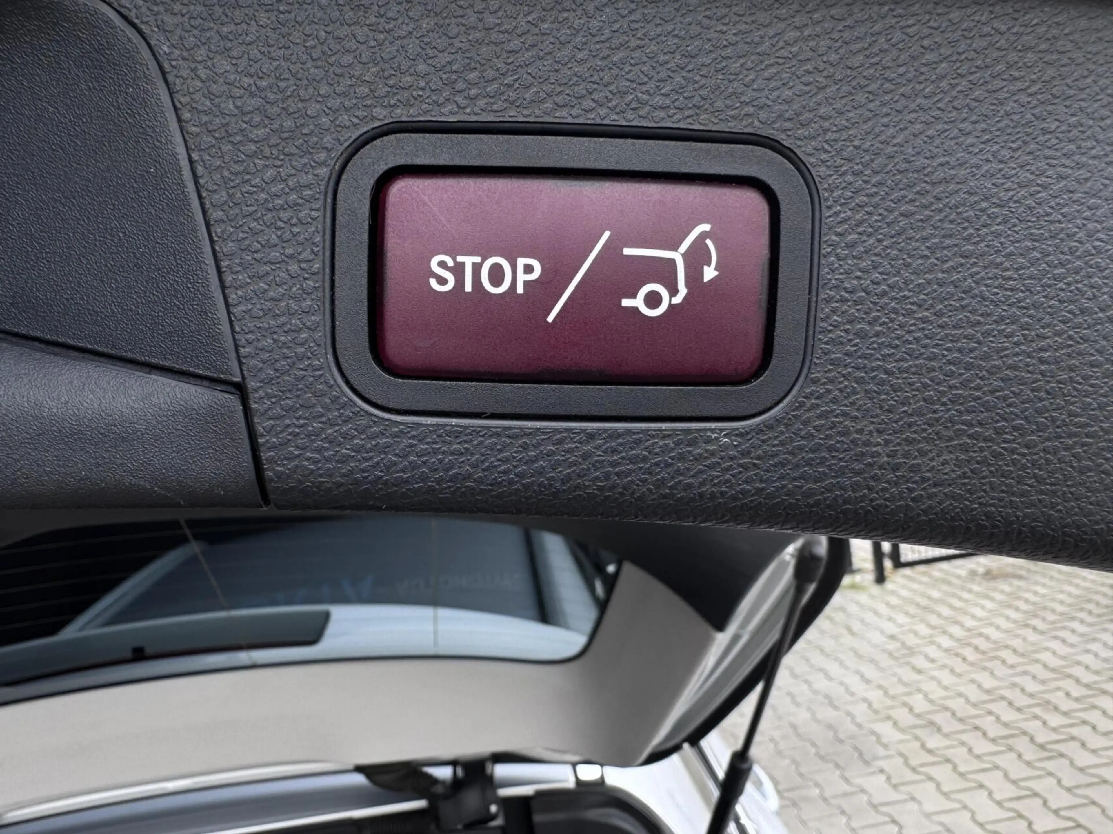 Mercedes-Benz C 350 Estate e Lease Edition — photo 13