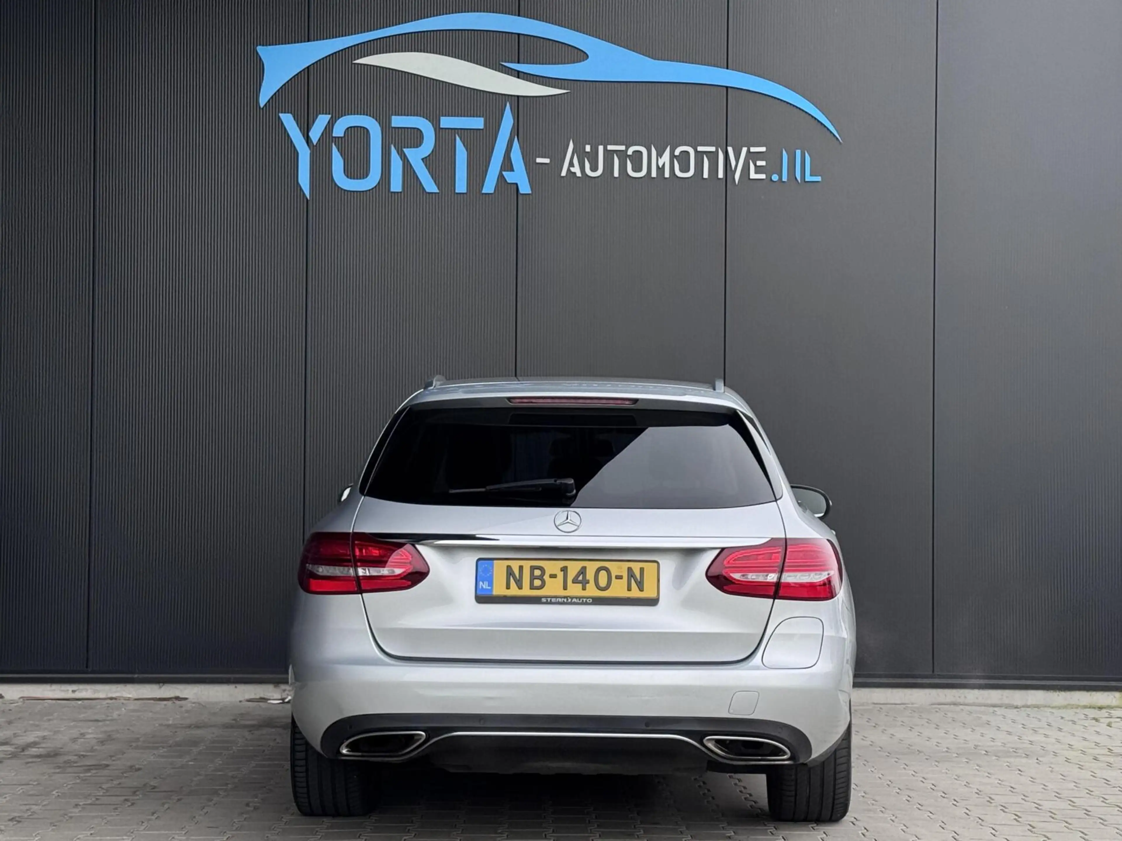 Mercedes-Benz C 350 Estate e Lease Edition — photo 12