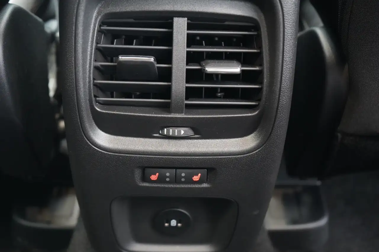 Ford Kuga 1.5 EcoBoost Titanium Aut. LED Navi Kamera, миниатюра 28