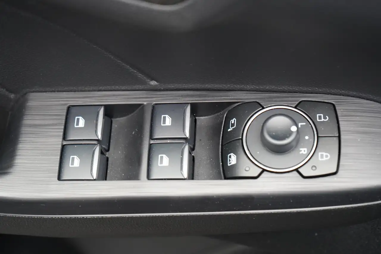 Ford Kuga 1.5 EcoBoost Titanium Aut. LED Navi Kamera, миниатюра 24