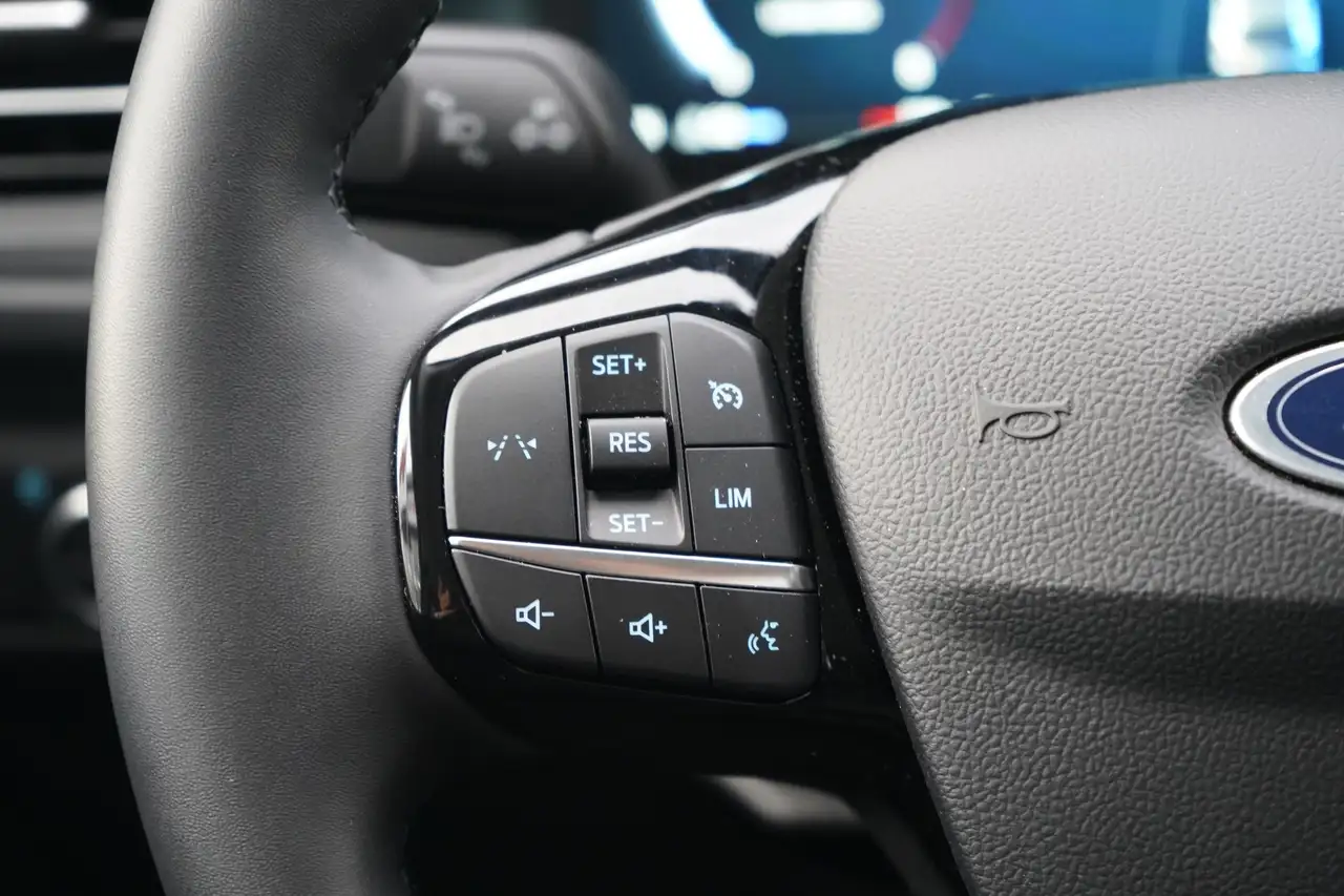 Ford Kuga 1.5 EcoBoost Titanium Aut. LED Navi Kamera, миниатюра 12