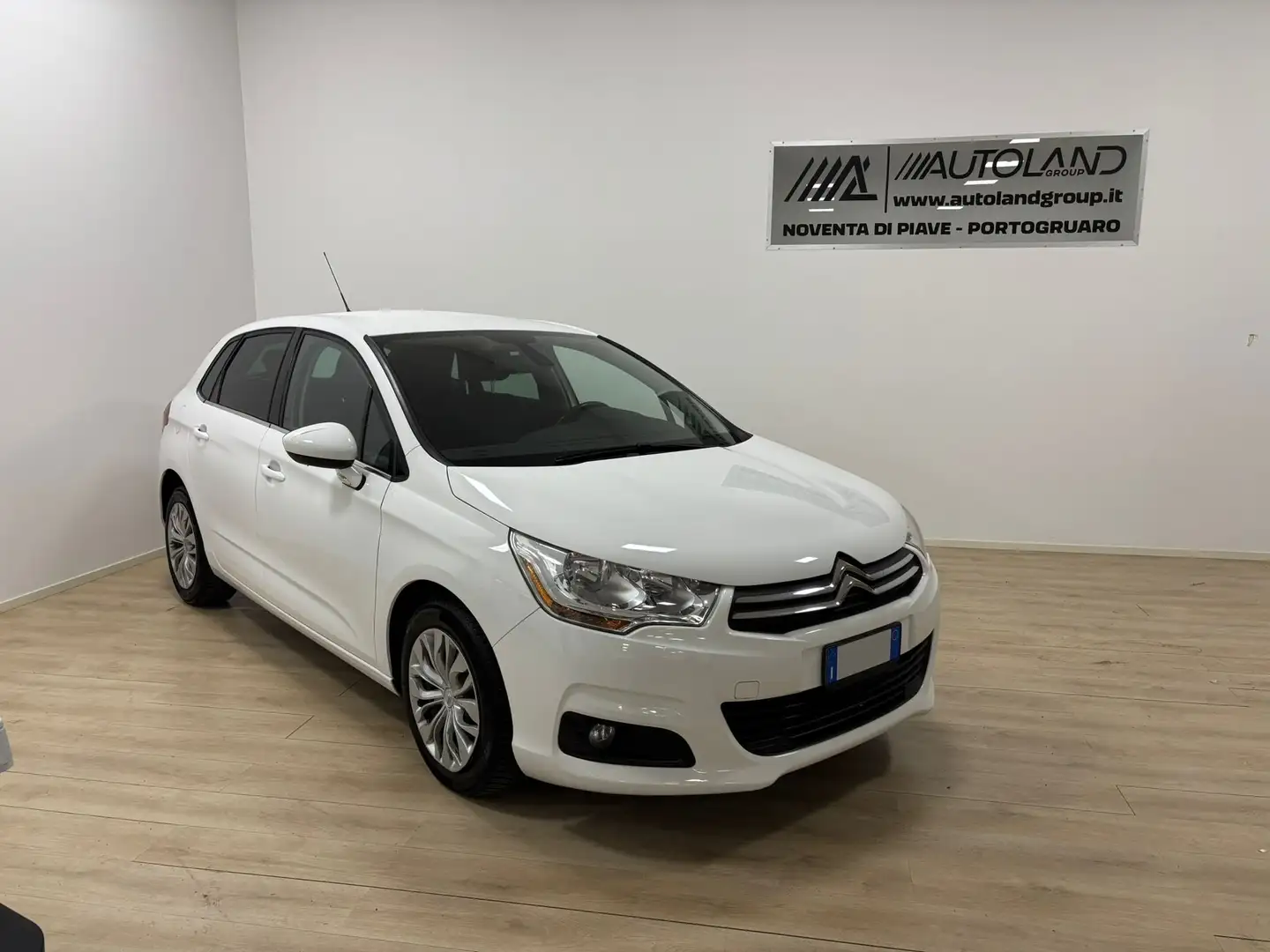 Citroen C4 C4 II 2010 1.4 vti Bianco - 1