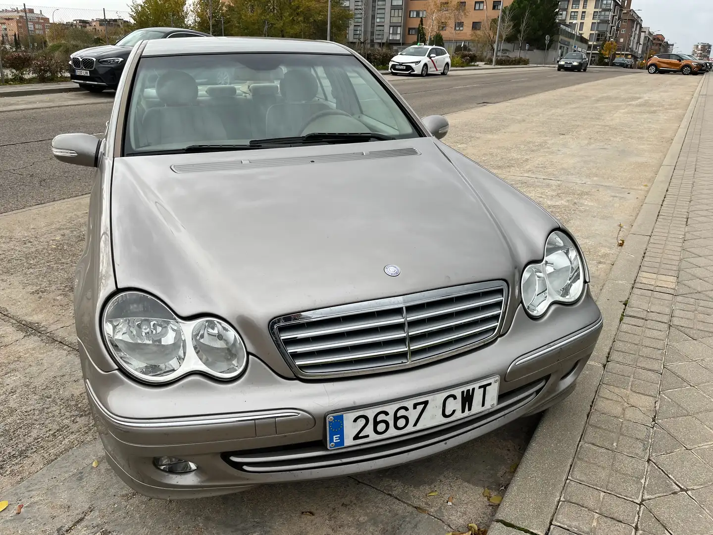 Mercedes-Benz C 220 C 220 CDI Elegance Elegance Beige - 1
