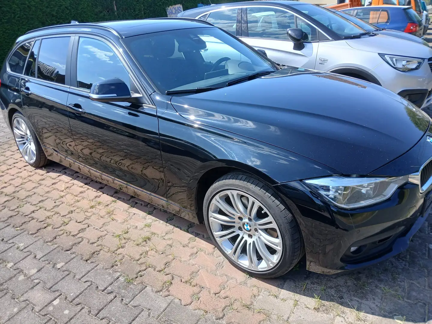 BMW 320 320d Advantage Чорний - 1