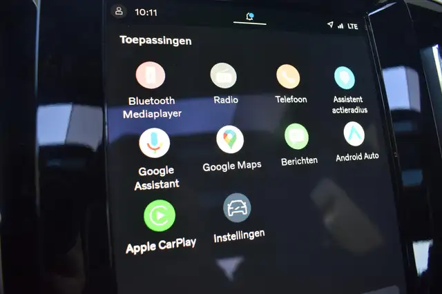 Volvo XC40 view 28