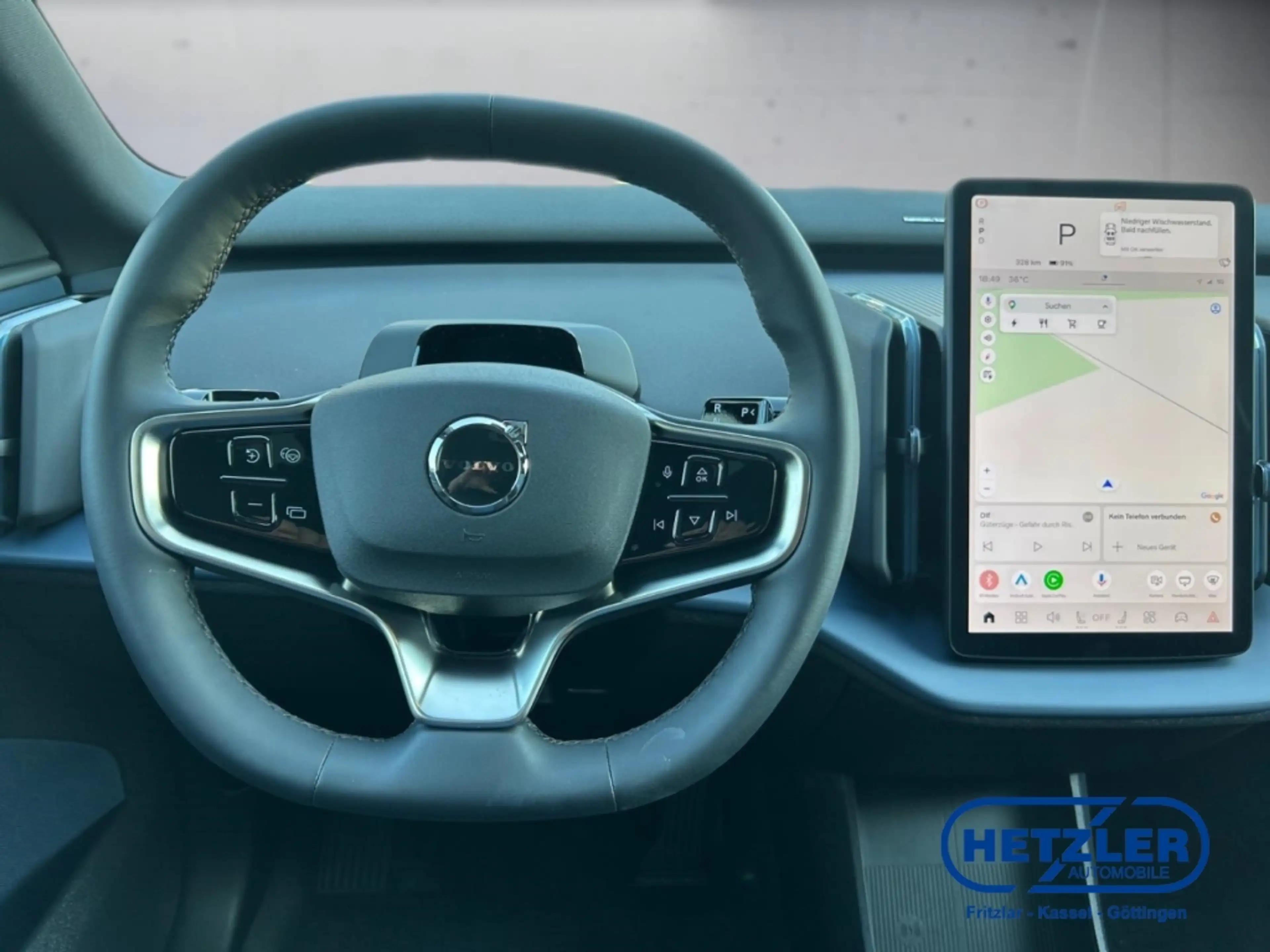 Volvo EX30 Single Extended Range RWD Ultra Panorama Memory Si — photo 10