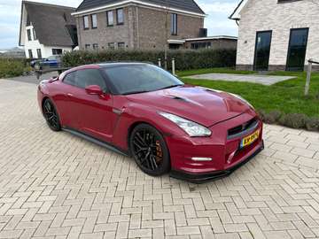 3.8 V6 Black Edition Dec11