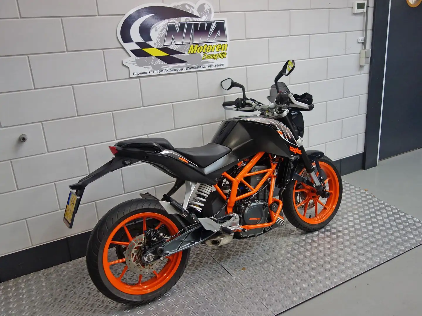 KTM 390 Duke ABS Pomarańczowy - 2