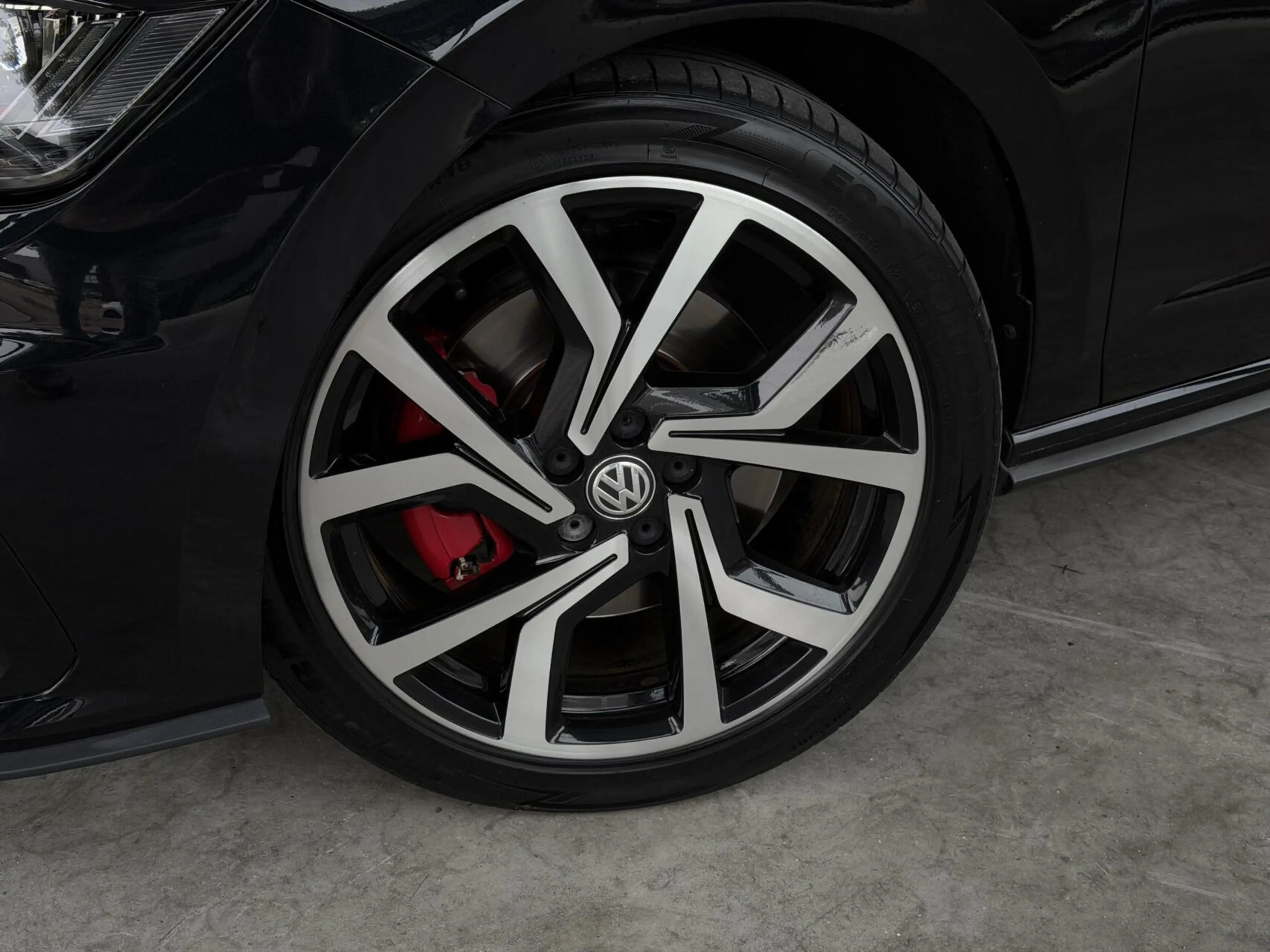 Volkswagen Polo GTI 2.0 TSI |ACC|Virtual|Clima|PDC|Beats| — photo 3