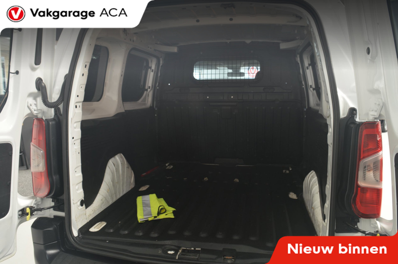 Peugeot Partner 1.2 PureTech Premium // MARGE // 44.000 km // CRUI — photo 9
