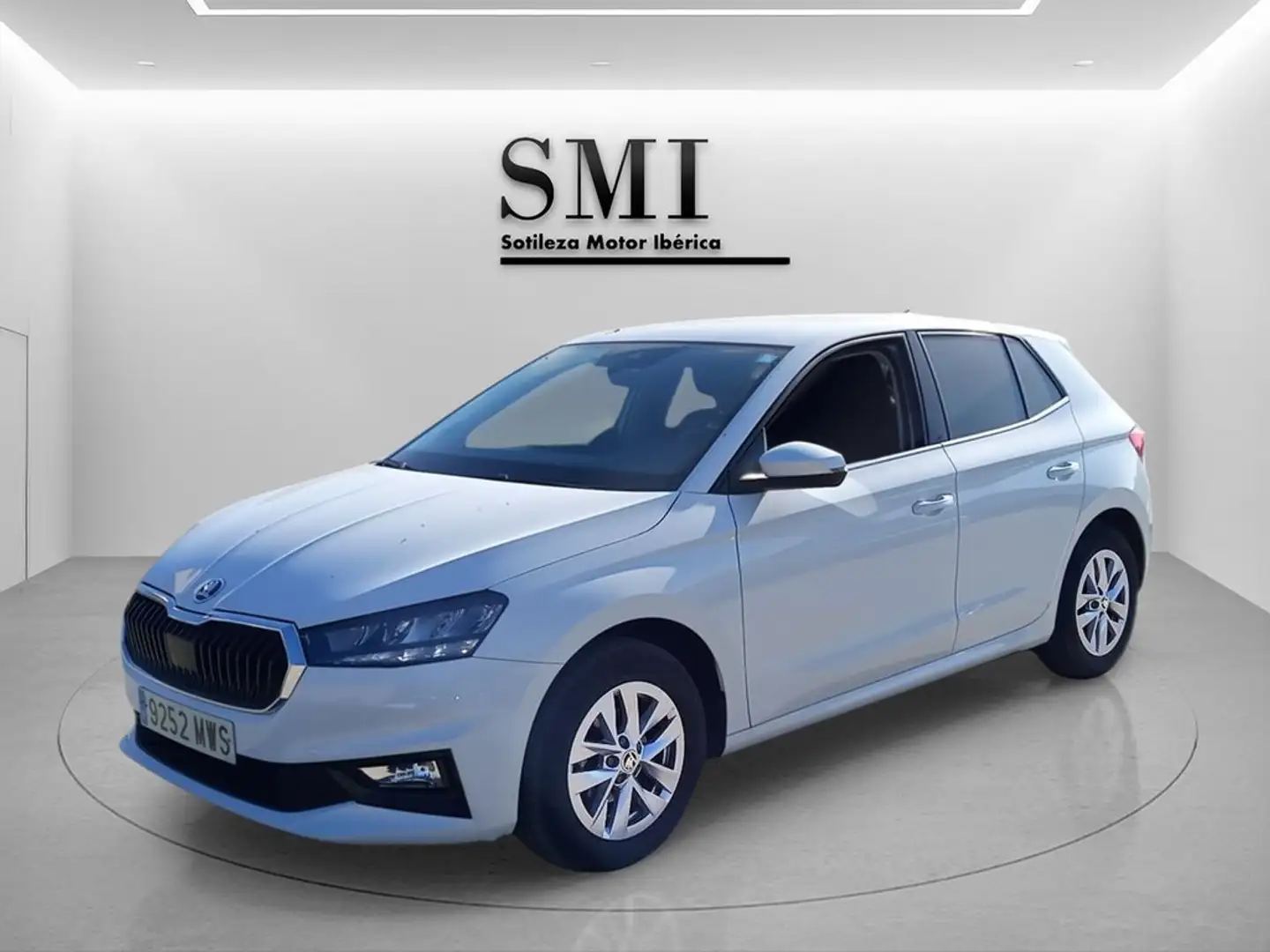 Skoda Fabia 1.0 TSI Design 70kW Blanco - 1