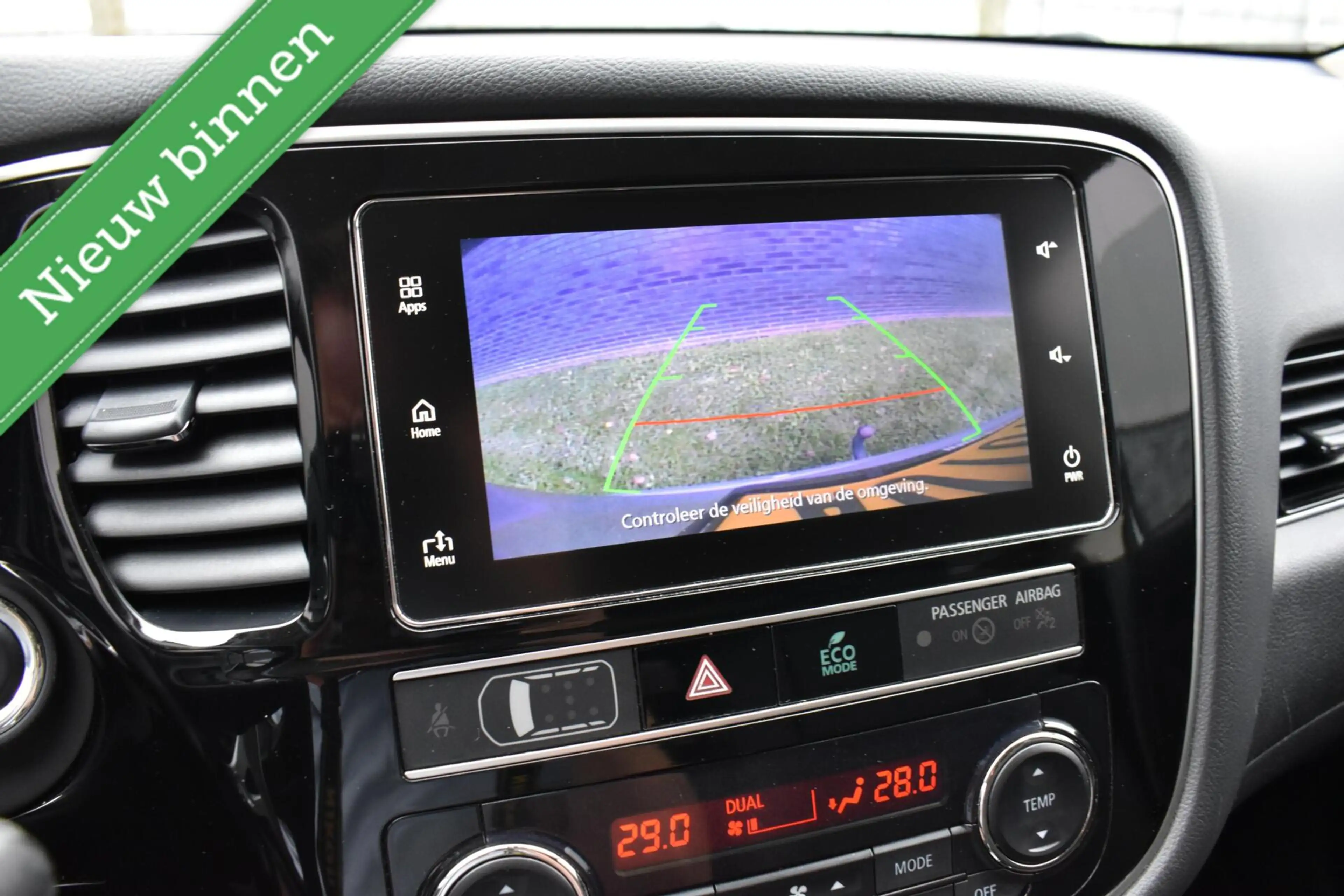 Mitsubishi Outlander 2.4 PHEV Plug in CAMERA/ANDROID CARPLAY/PDC/HALF L — photo 8