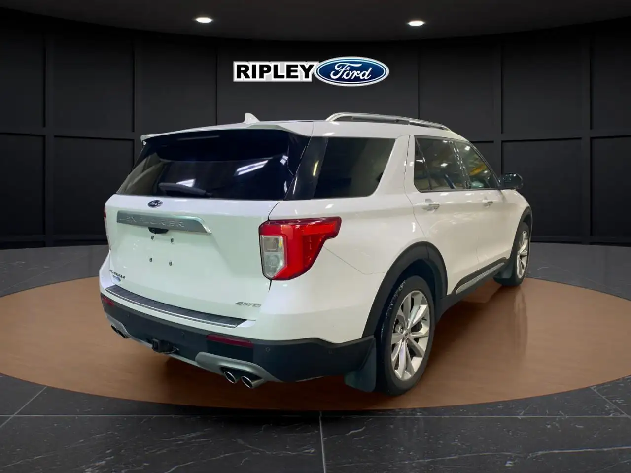 Ford Explorer photo Ford Explorer