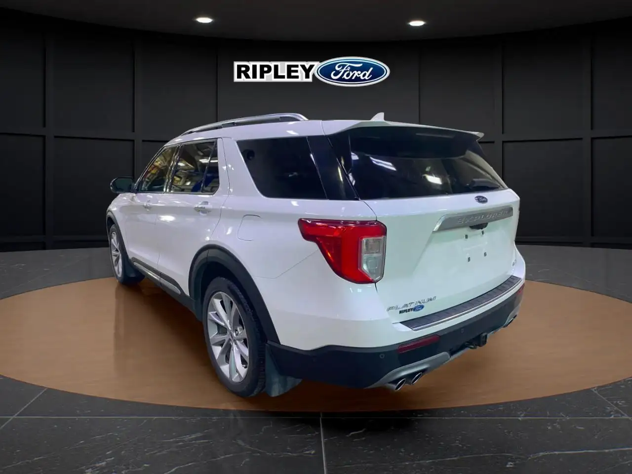Ford Explorer photo Ford Explorer