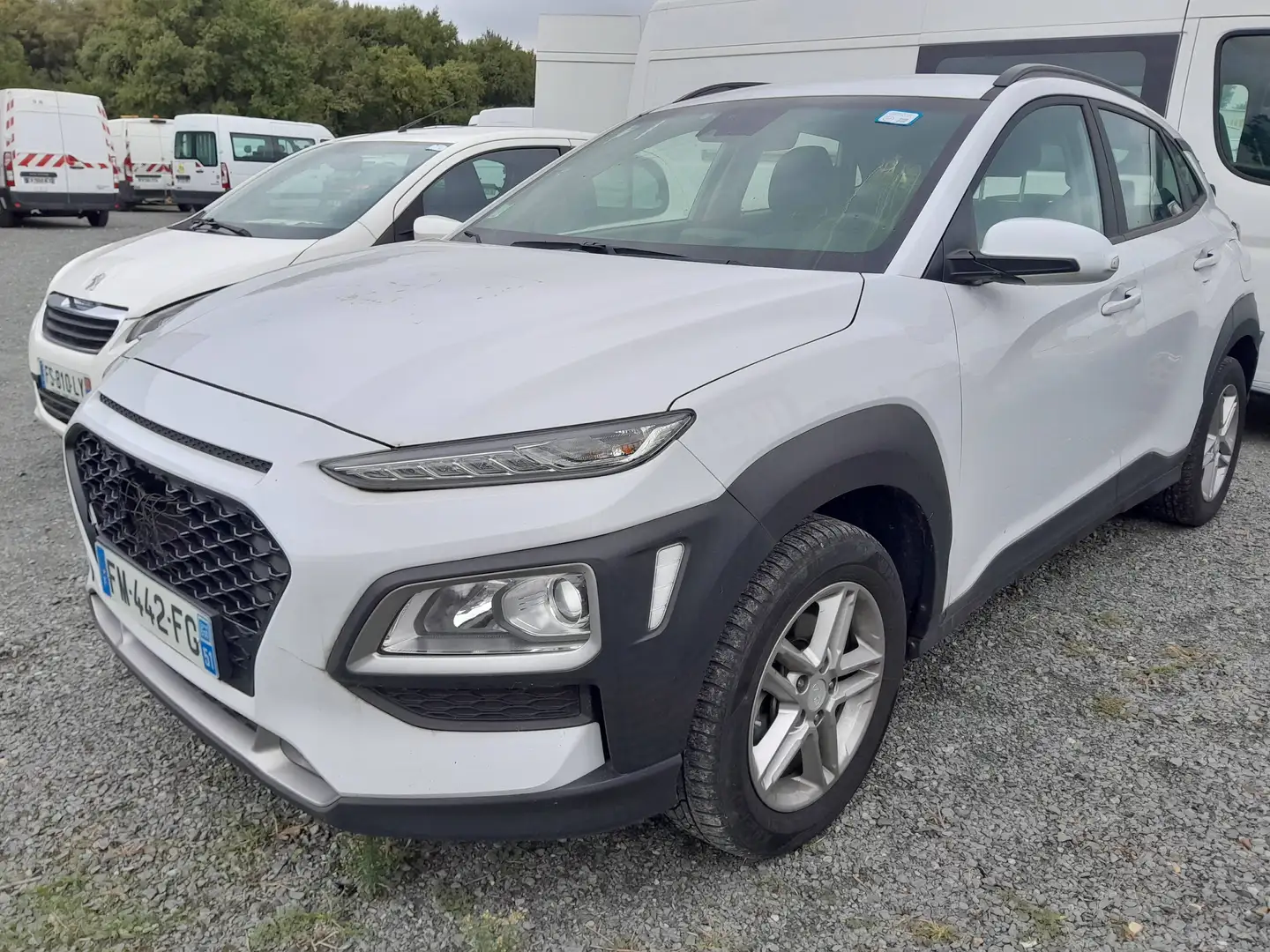 Hyundai KONA 1.6L CRDI BUSINESS societé Blanc - 1